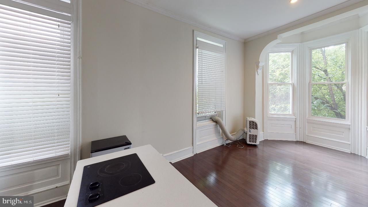 FITLER SQUARE - Residential Lease