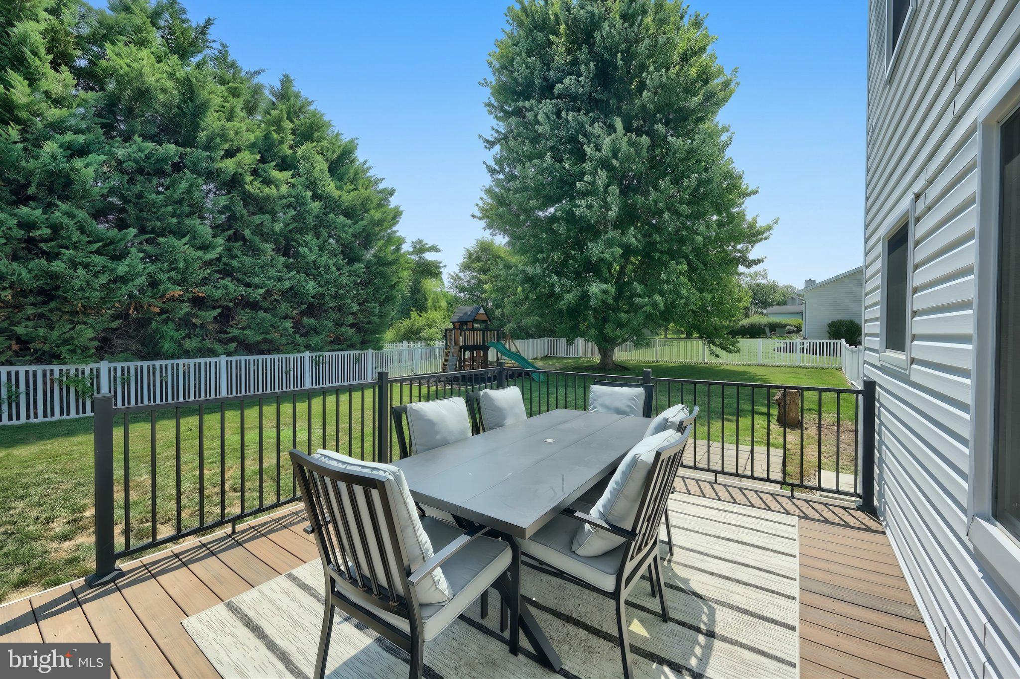 MEADOWVIEW ESTATES - Residential