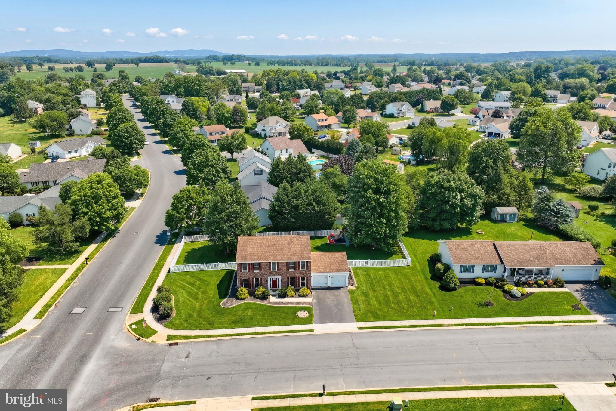 MEADOWVIEW ESTATES - Residential