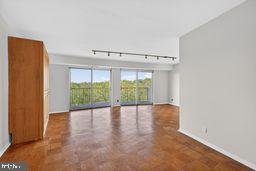 PARKSIDE PLAZA CODM - Residential