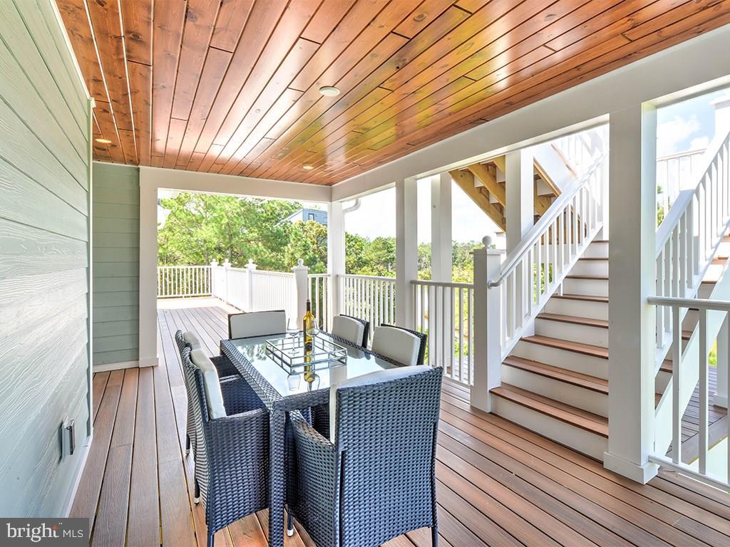 NORTH SHORES - Residential