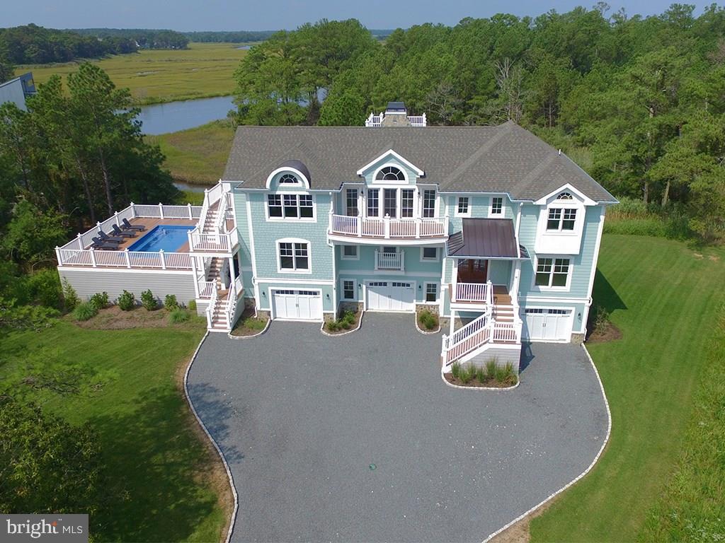 NORTH SHORES - Residential