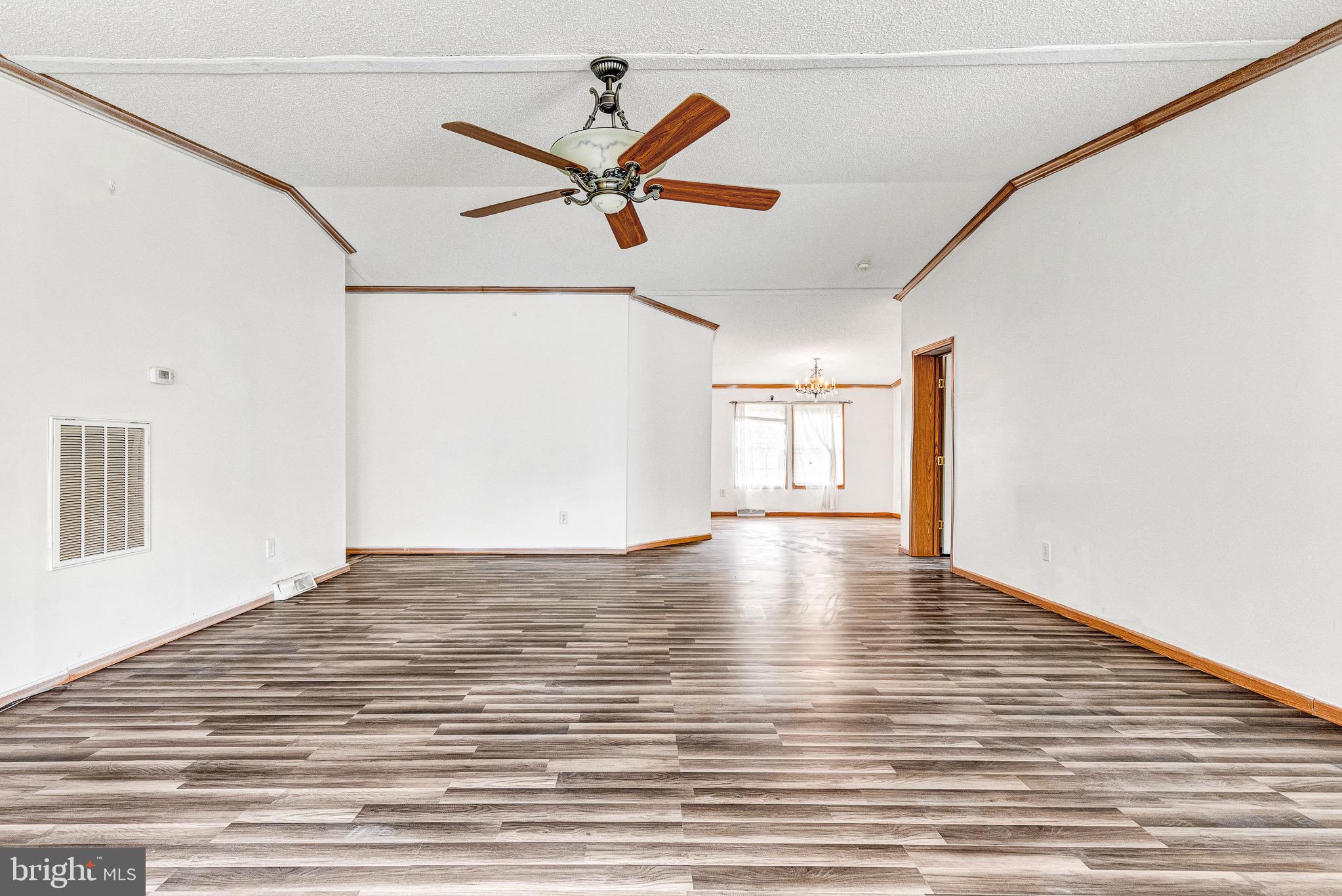 KNIGHTS LANDING - Residential