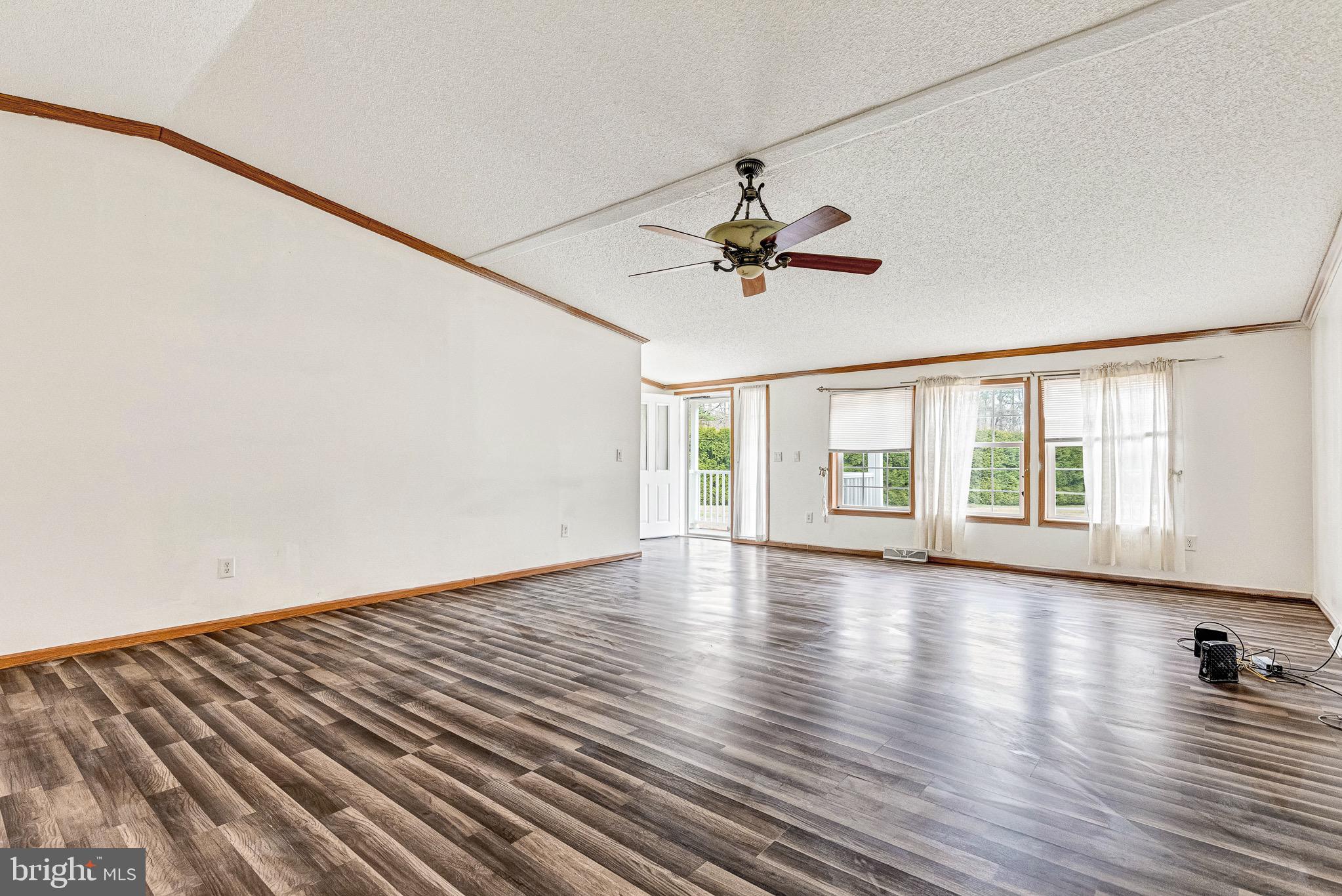 KNIGHTS LANDING - Residential