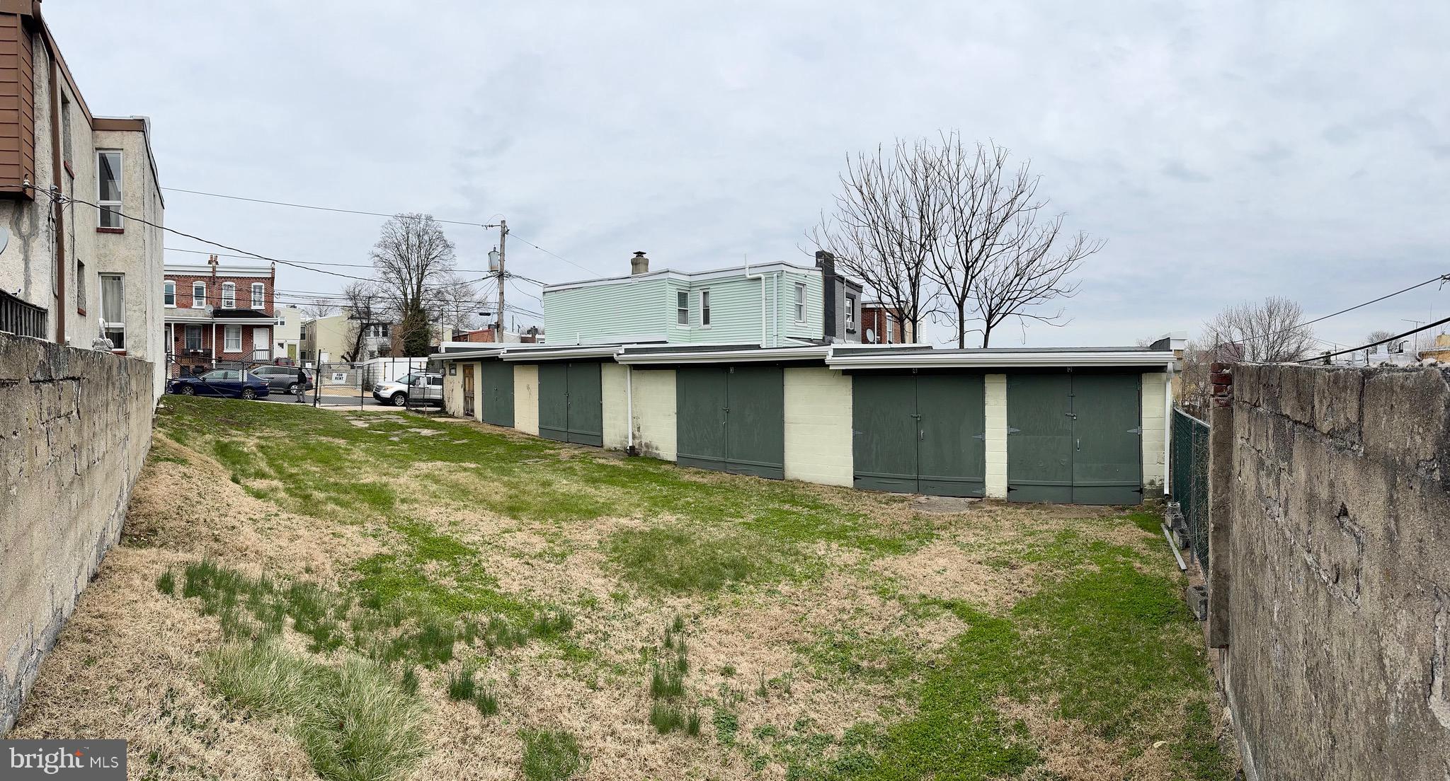 HEDGEVILLE - Commercial Sale