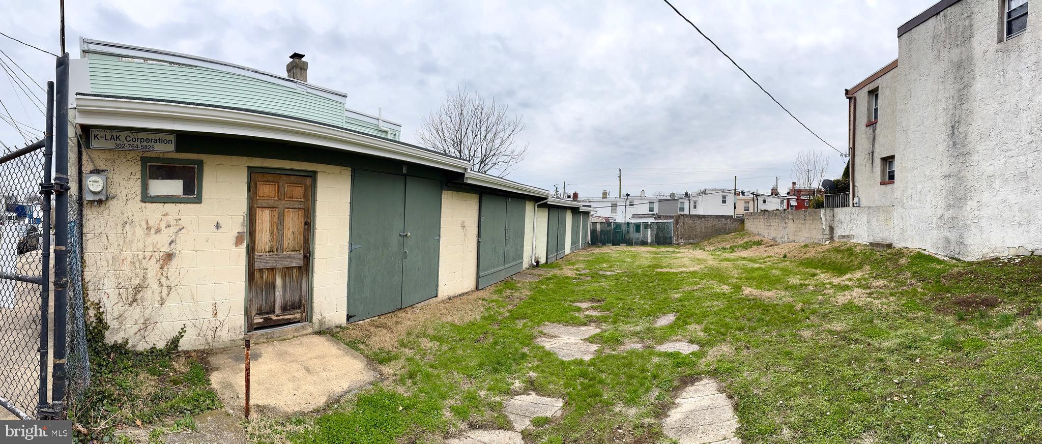 HEDGEVILLE - Commercial Sale