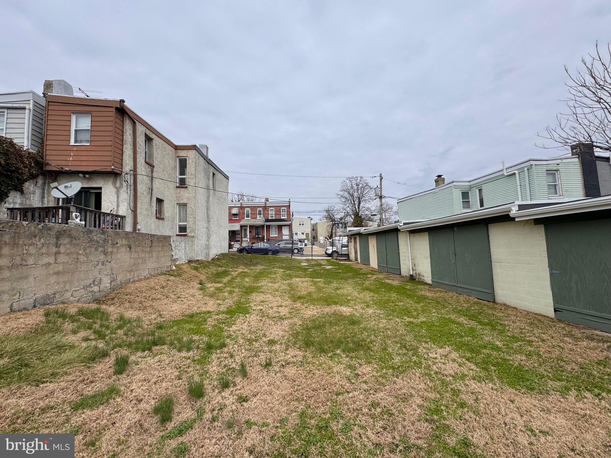 HEDGEVILLE - Commercial Sale