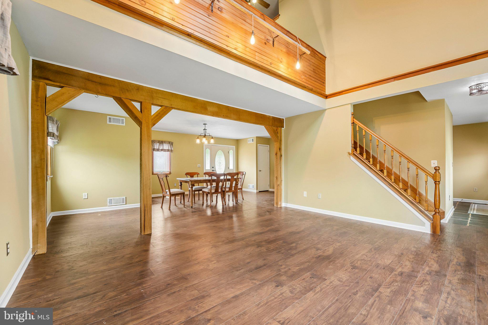 PERRYVILLE - Residential