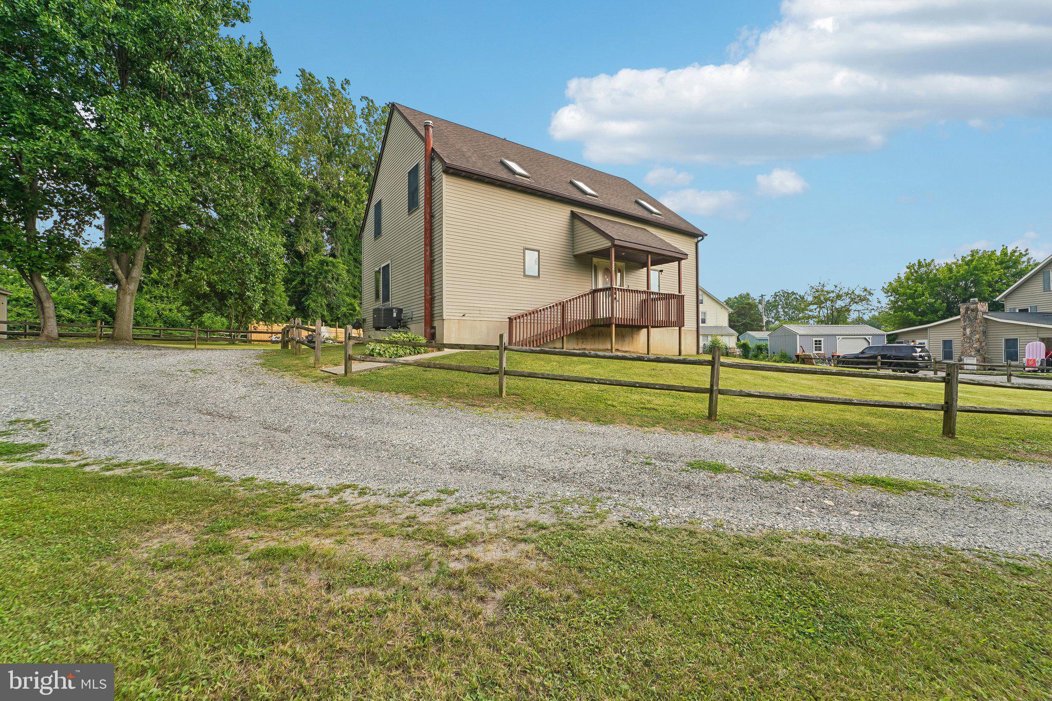 PERRYVILLE - Residential