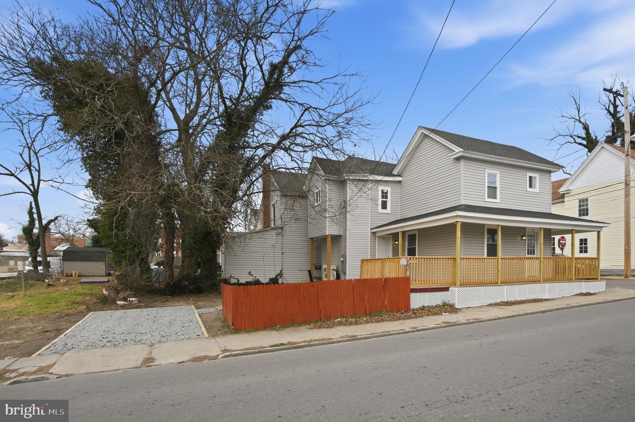 CAMBRIDGE - Residential