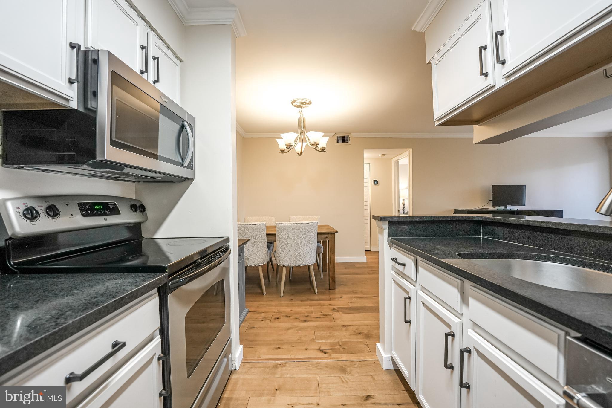 RESTON - Residential Lease