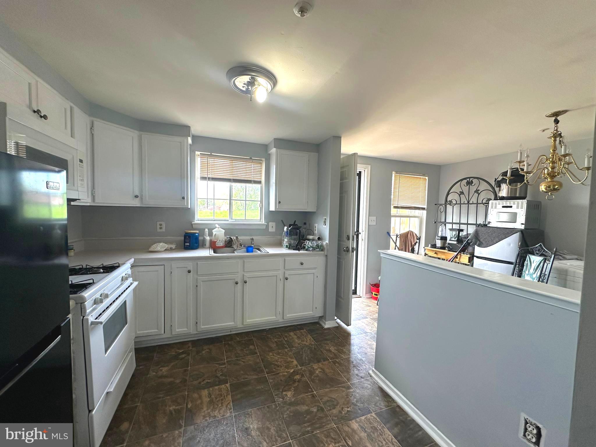 CHERRY HILL - Residential