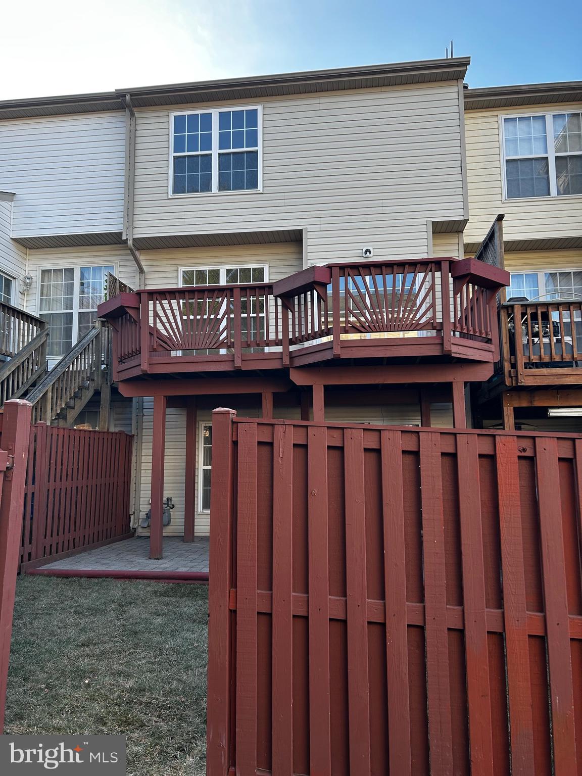 COMPTON VILLAGE - Residential Lease