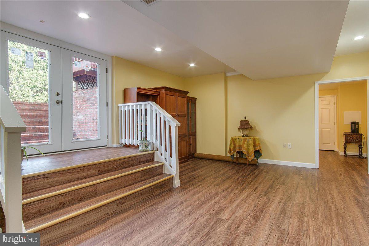 BLACK ROCK ESTATES - Residential