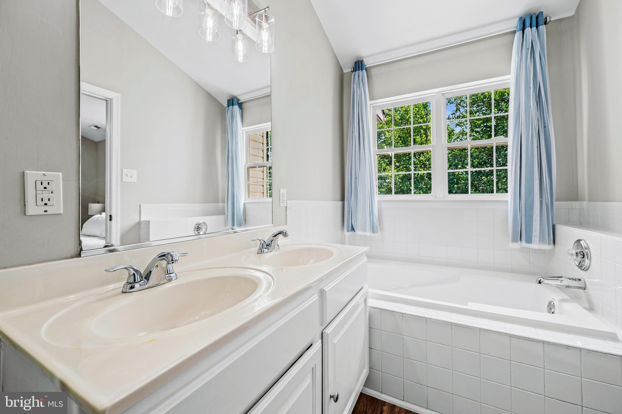 MONTGOMERY TOWNSHIP - Residential
