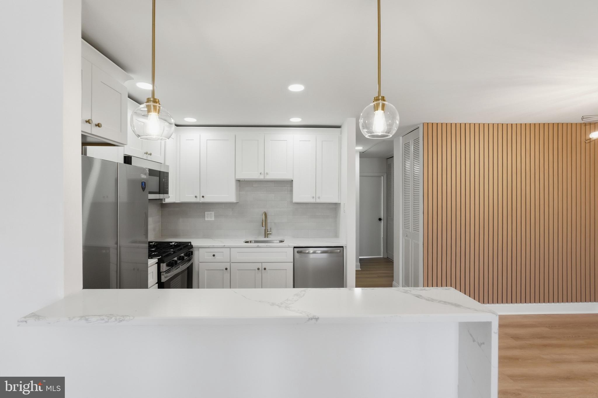 MODENA PARK - Residential