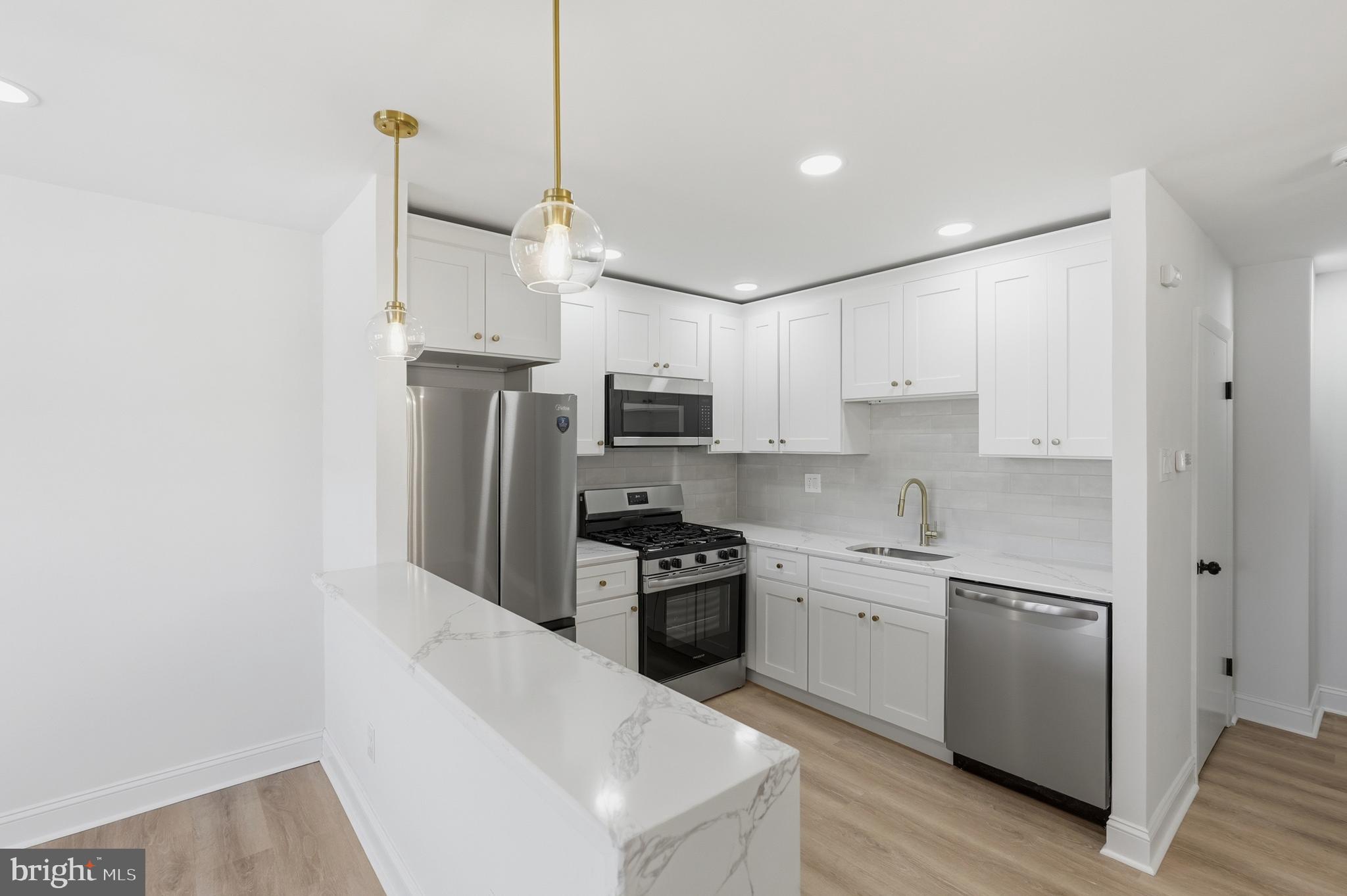 MODENA PARK - Residential