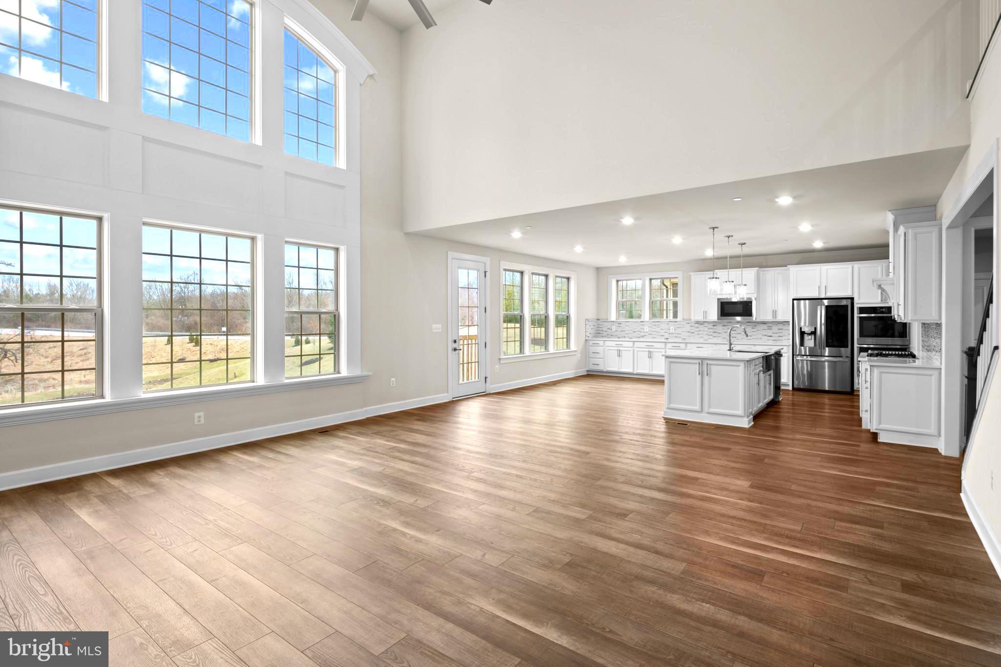 CEDAR CREEK - Residential