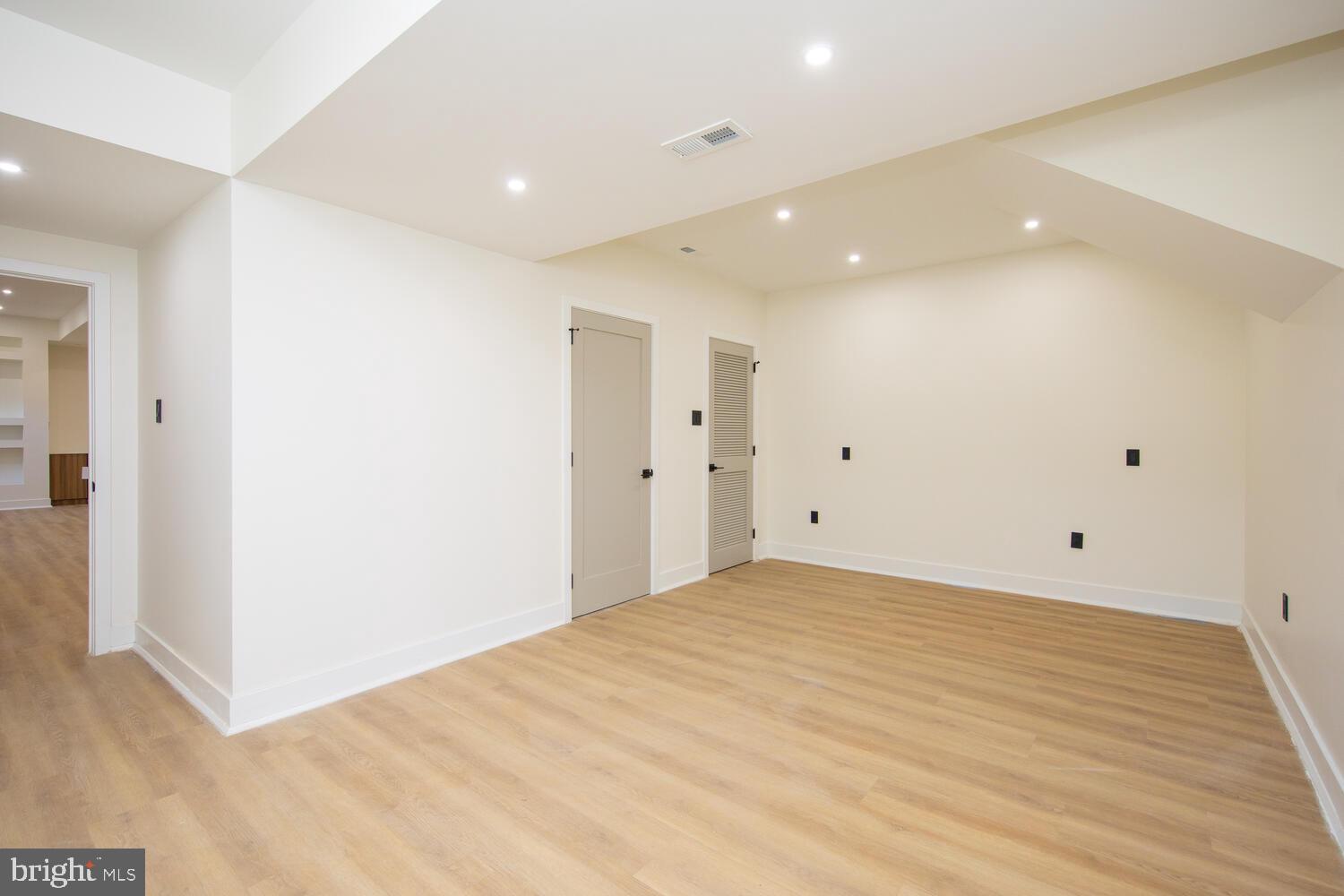 MT AIRY (WEST) - Residential