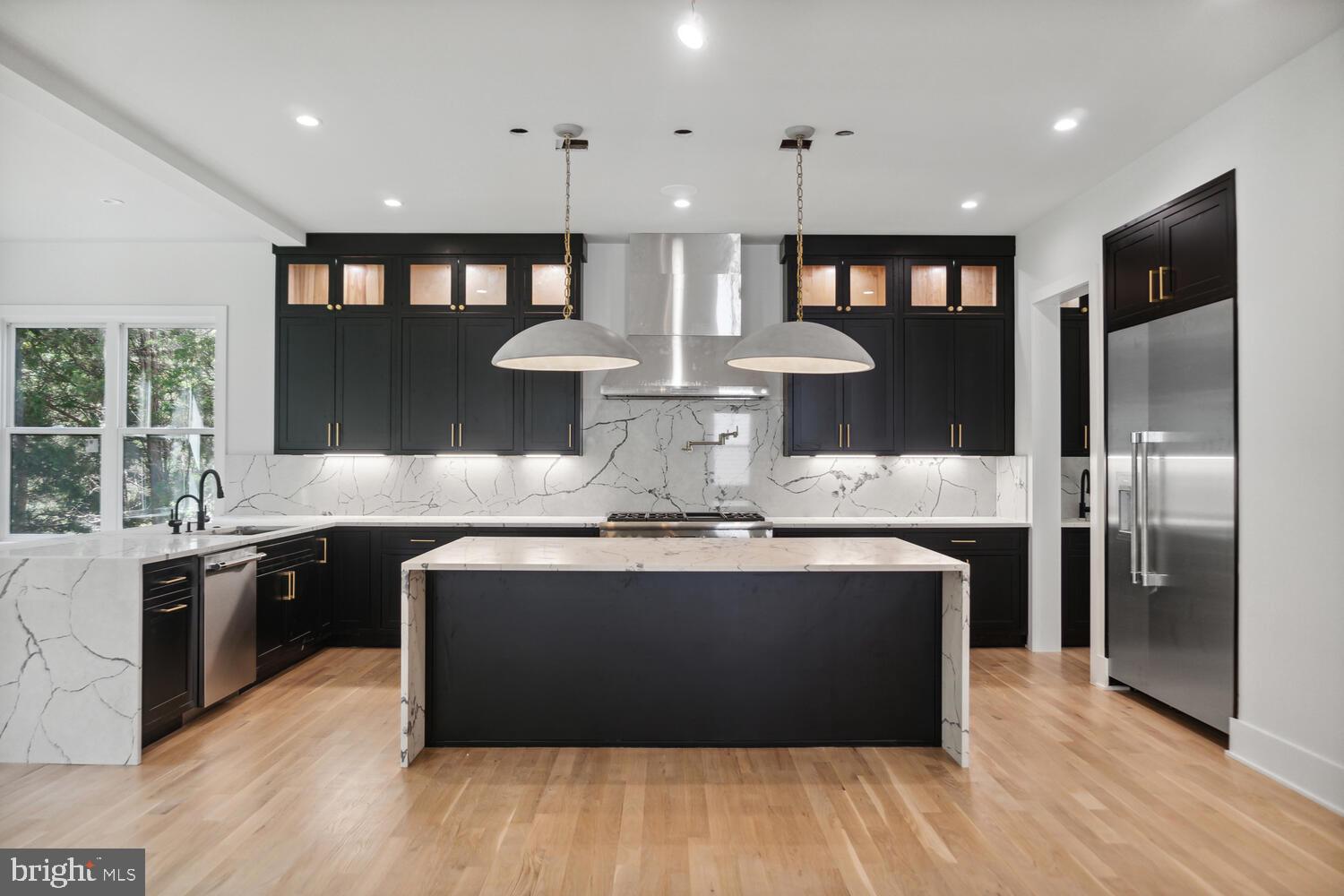 BEL AIR - Residential