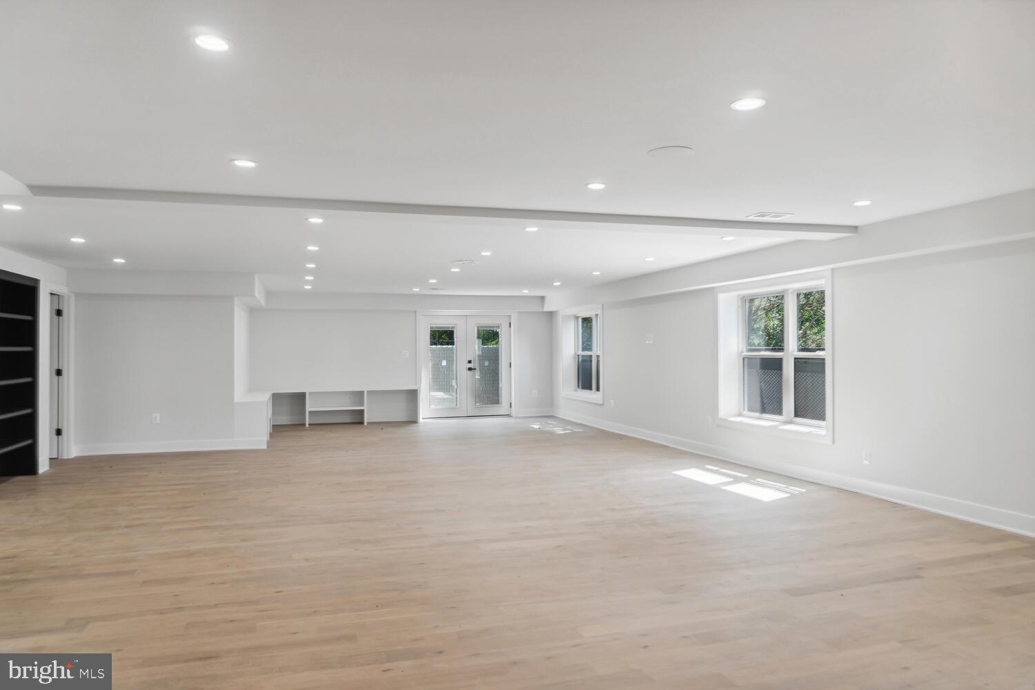BEL AIR - Residential