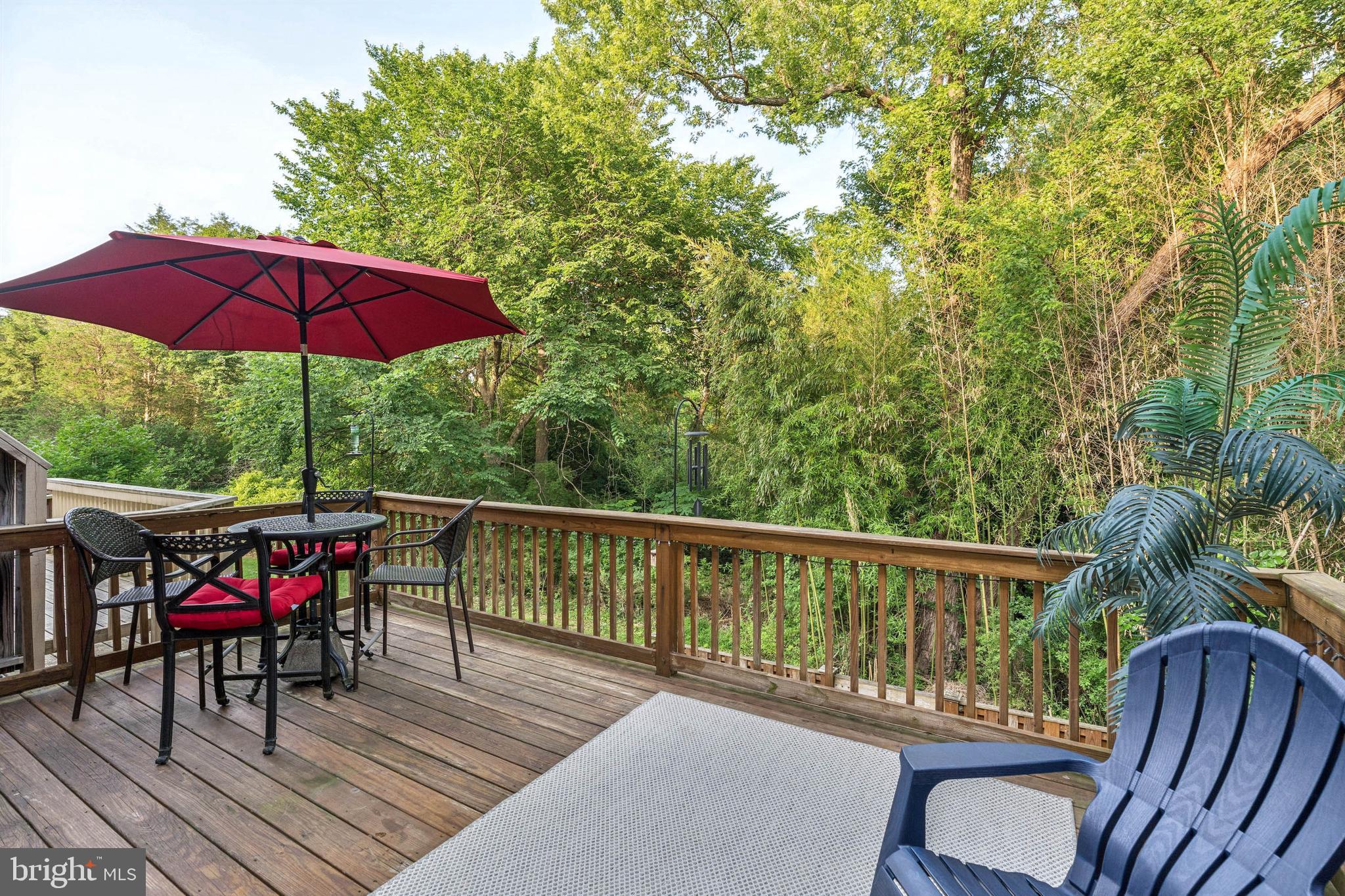 HUNTERS RUN - Residential
