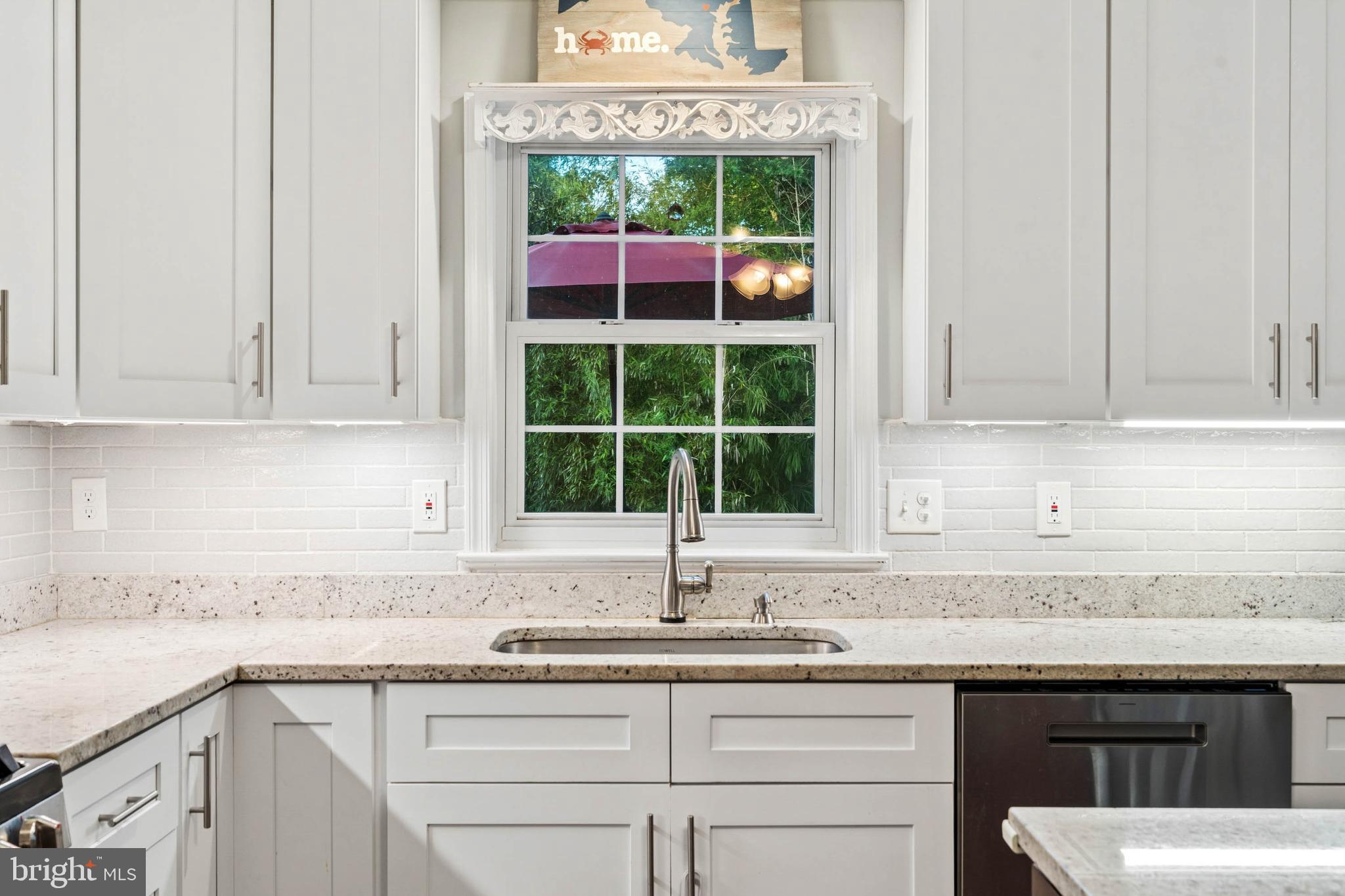 HUNTERS RUN - Residential