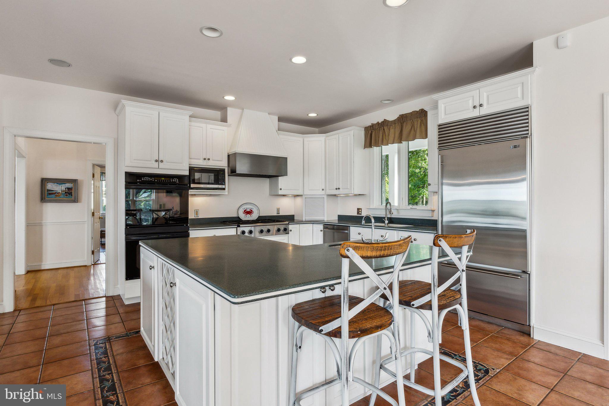 BLOODY POINT FARM - Residential