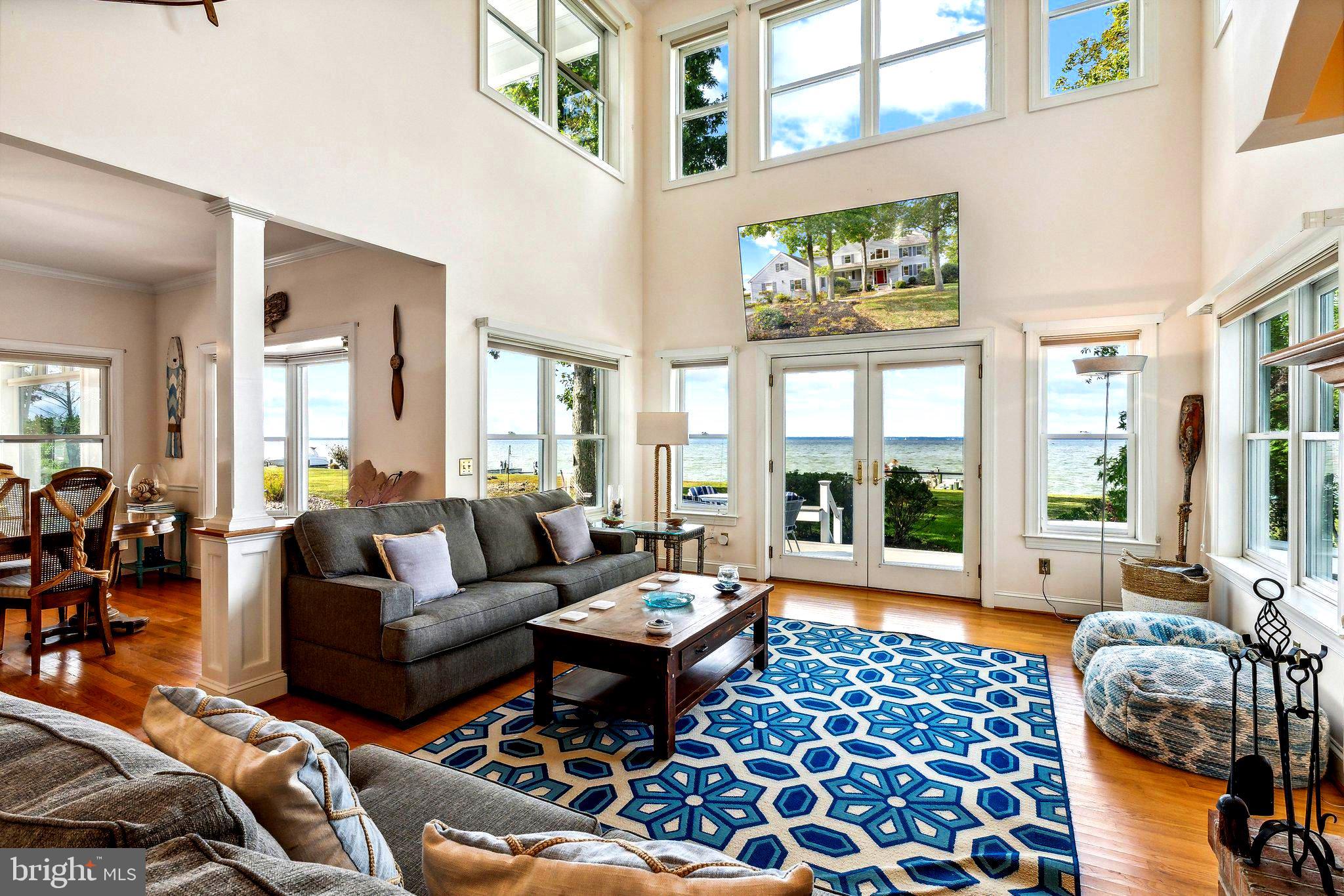 BLOODY POINT FARM - Residential
