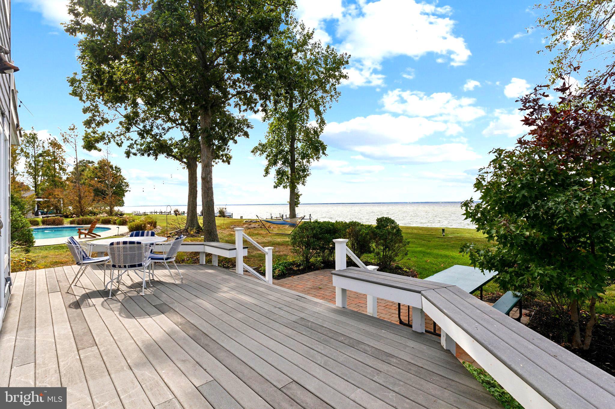 BLOODY POINT FARM - Residential