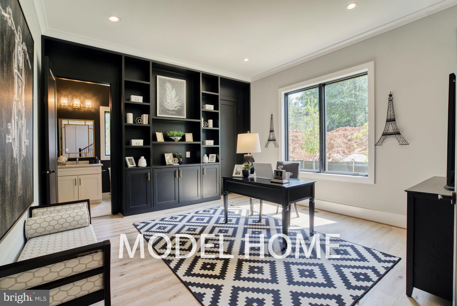 VIENNA WOODS - Residential