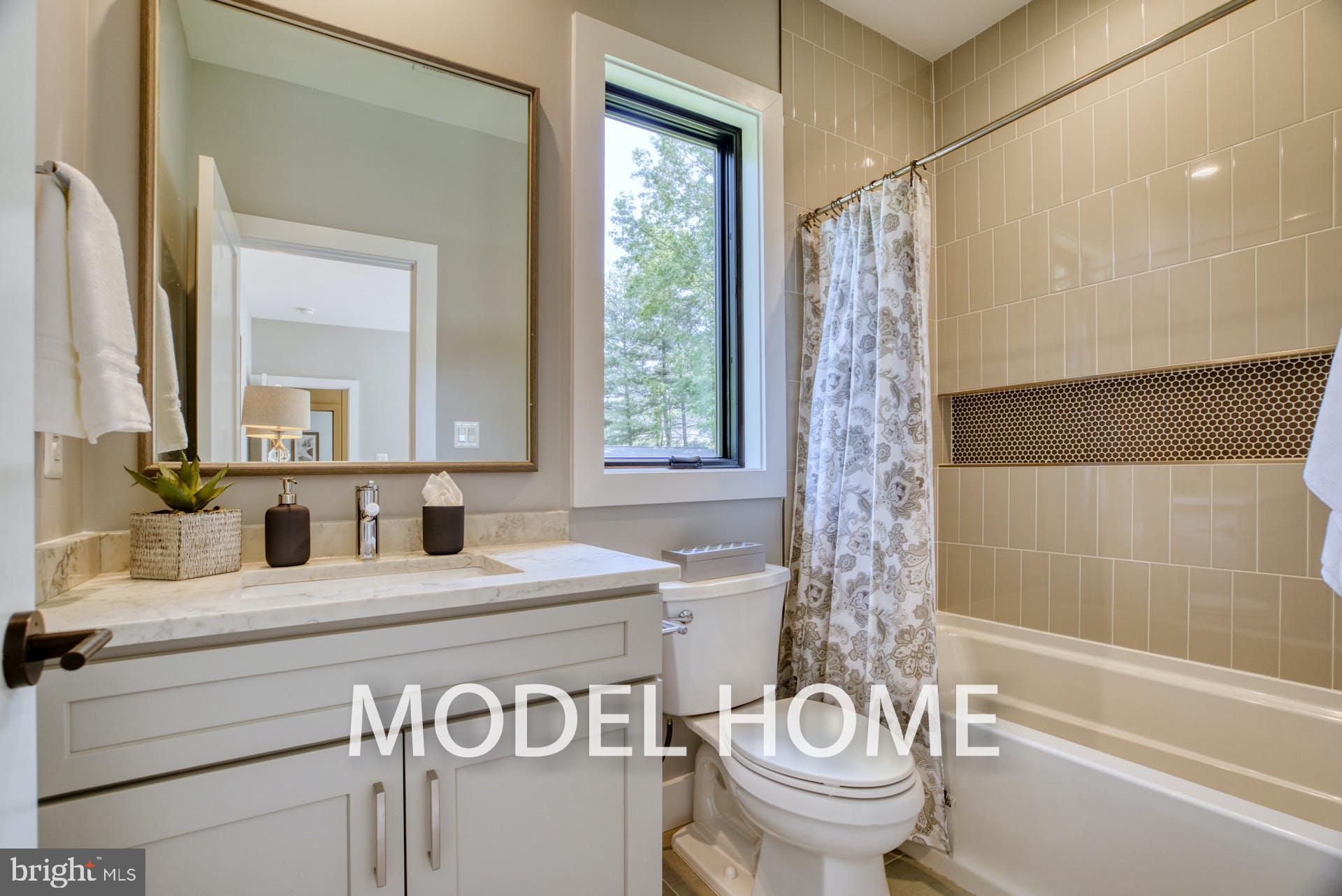 VIENNA WOODS - Residential