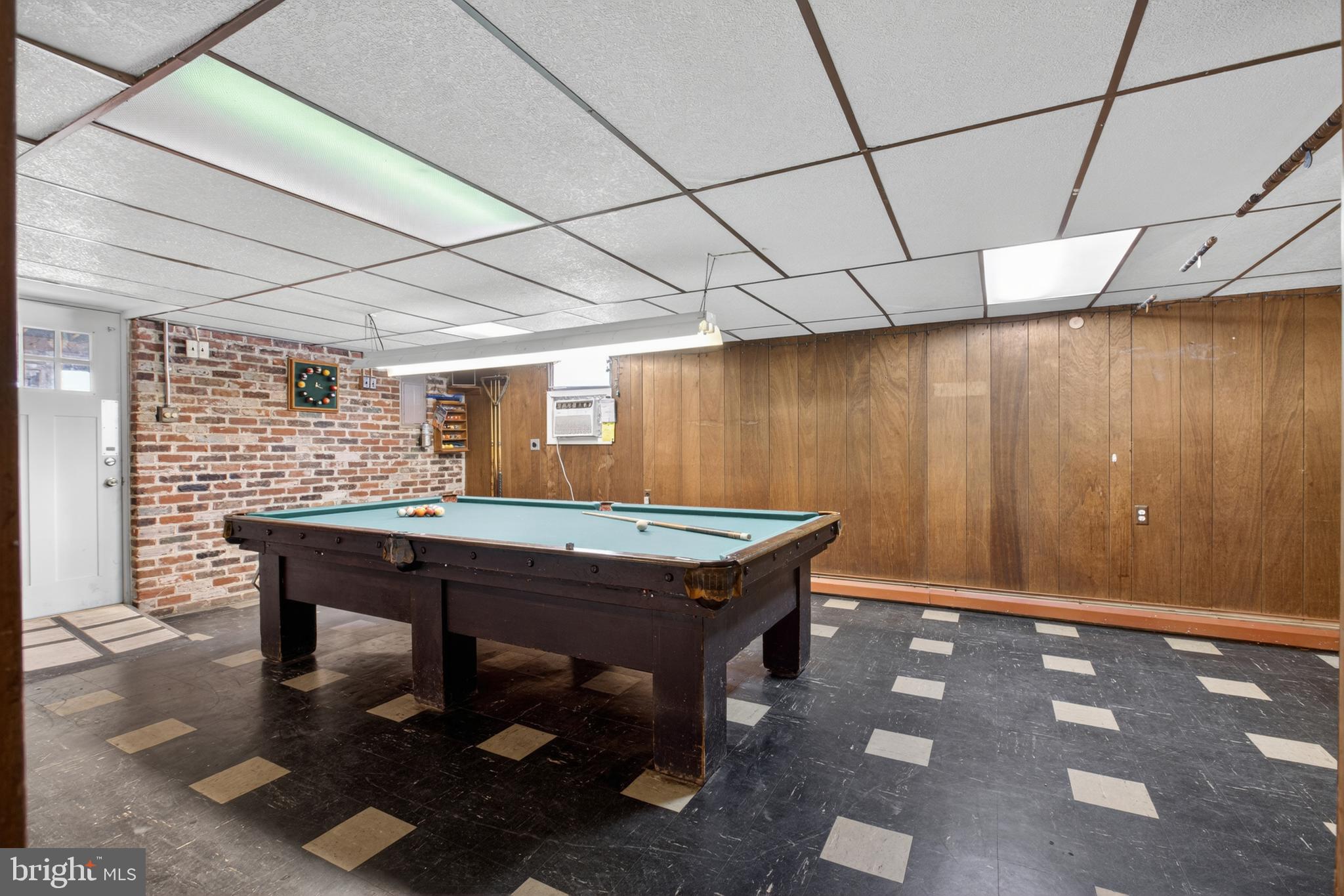 PLYMOUTH PARK - Residential