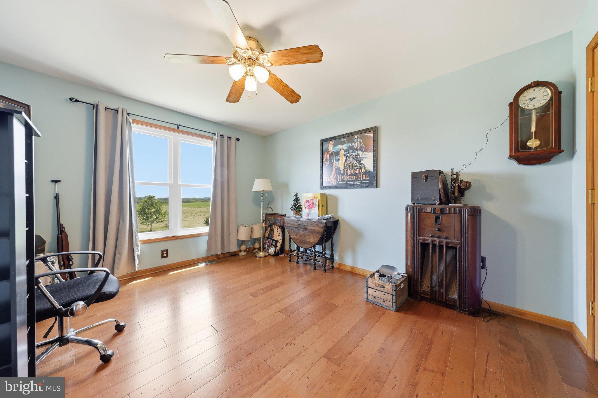 BROAD CREEK - Residential