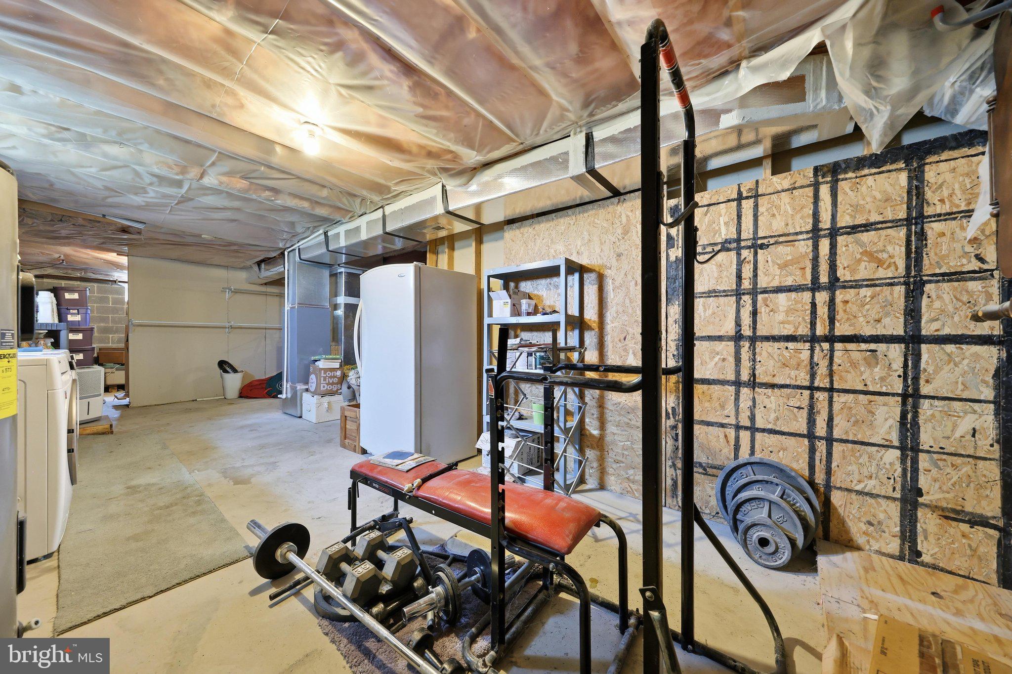 BROAD CREEK - Residential