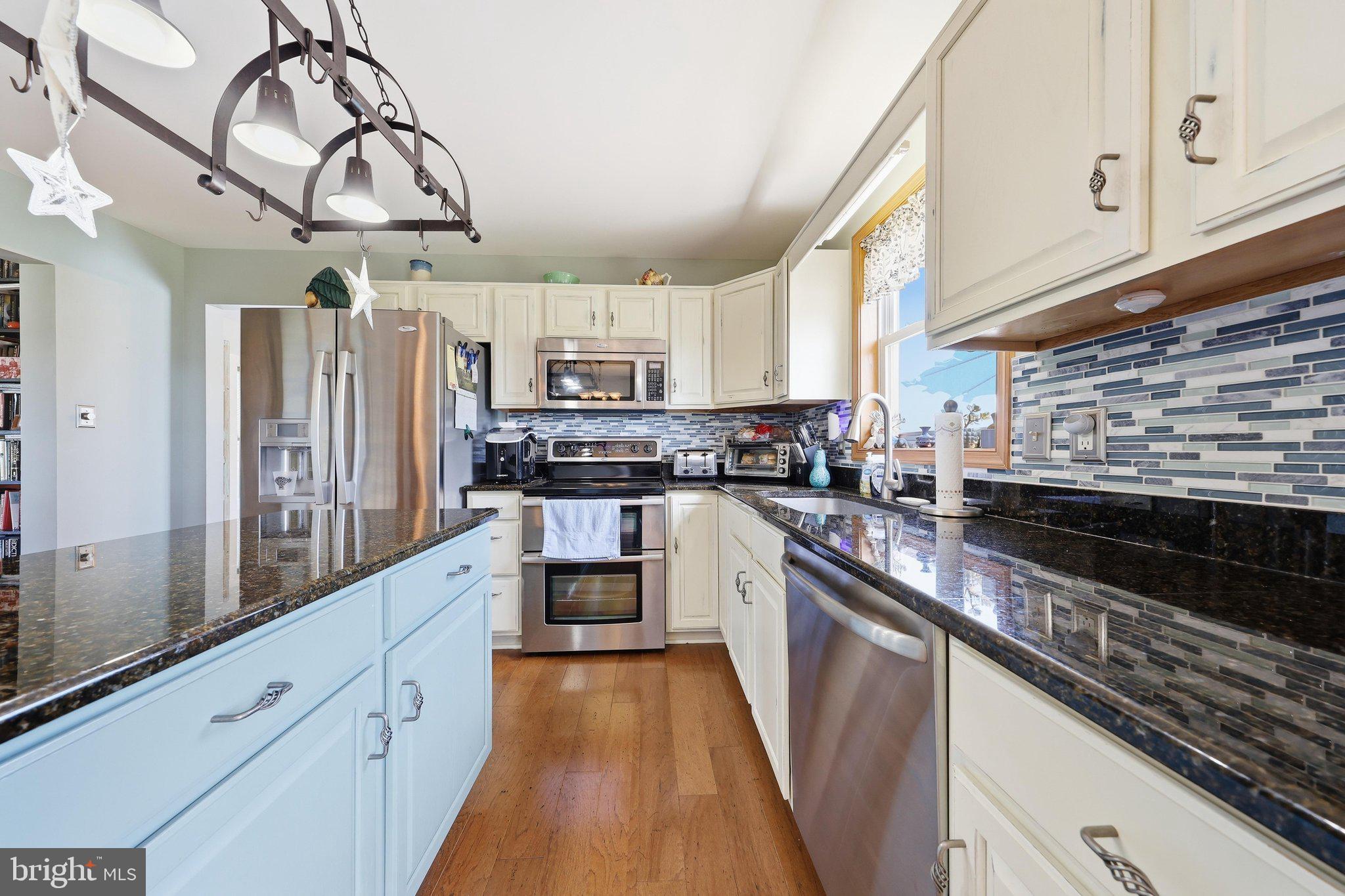 BROAD CREEK - Residential