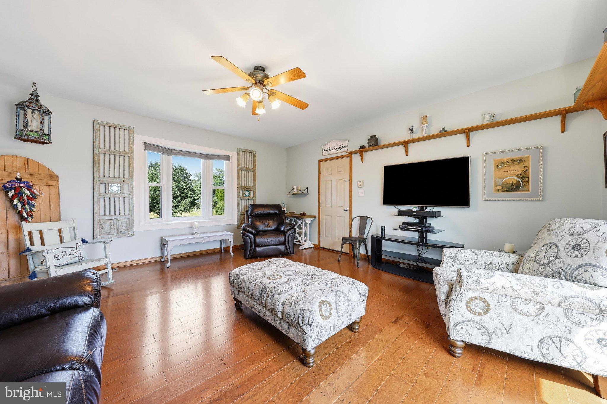 BROAD CREEK - Residential