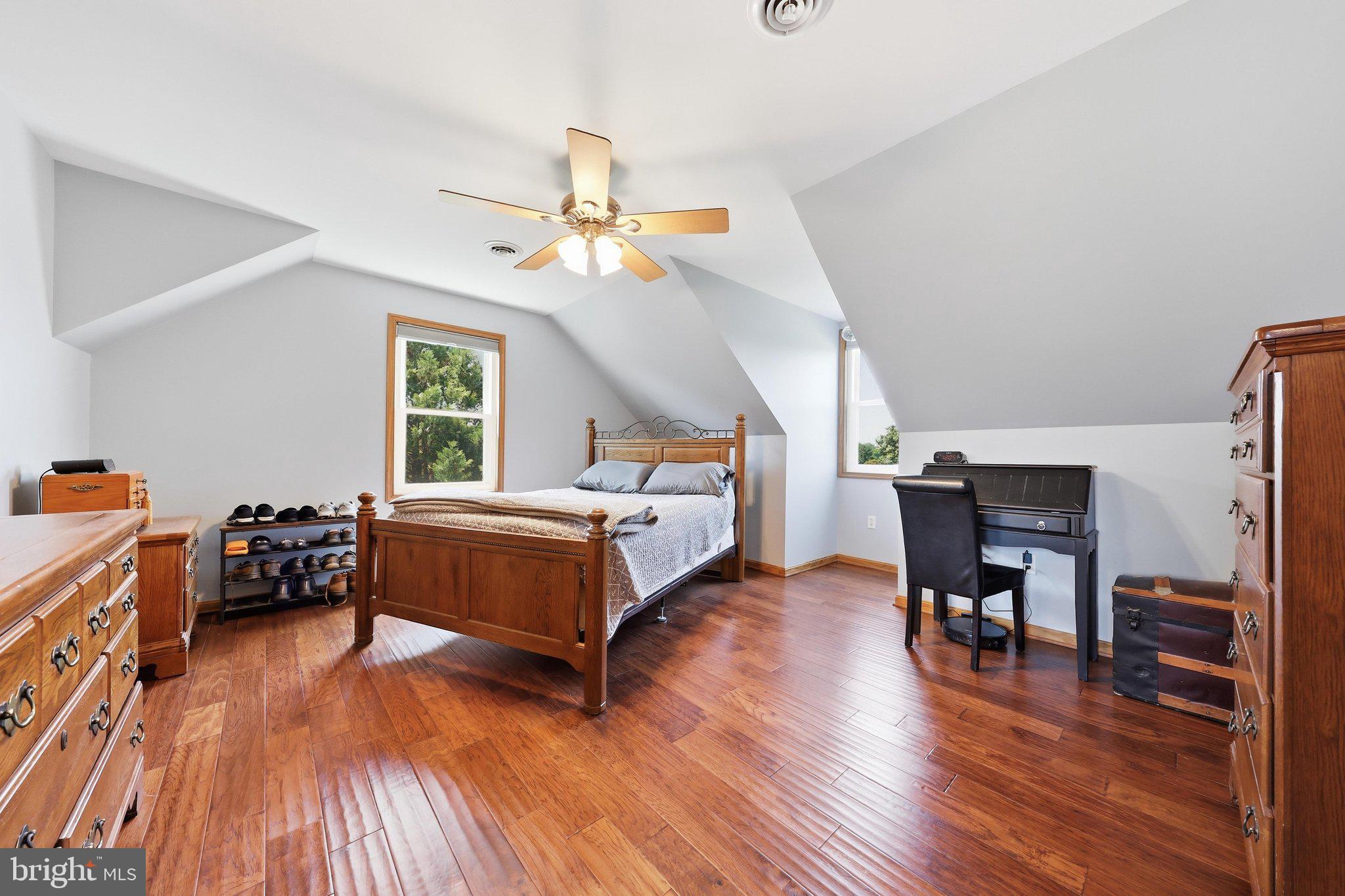 BROAD CREEK - Residential