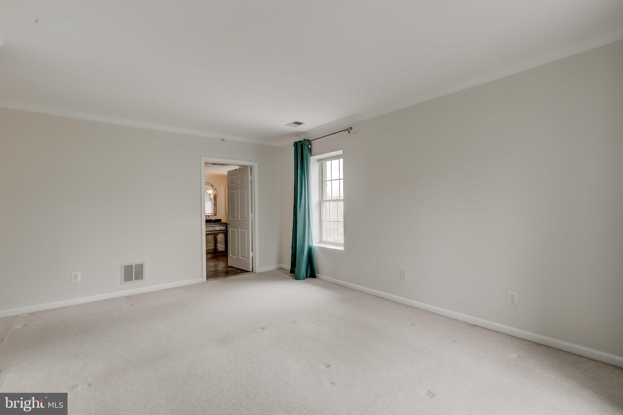 ROSSLARE RIDGE - Residential