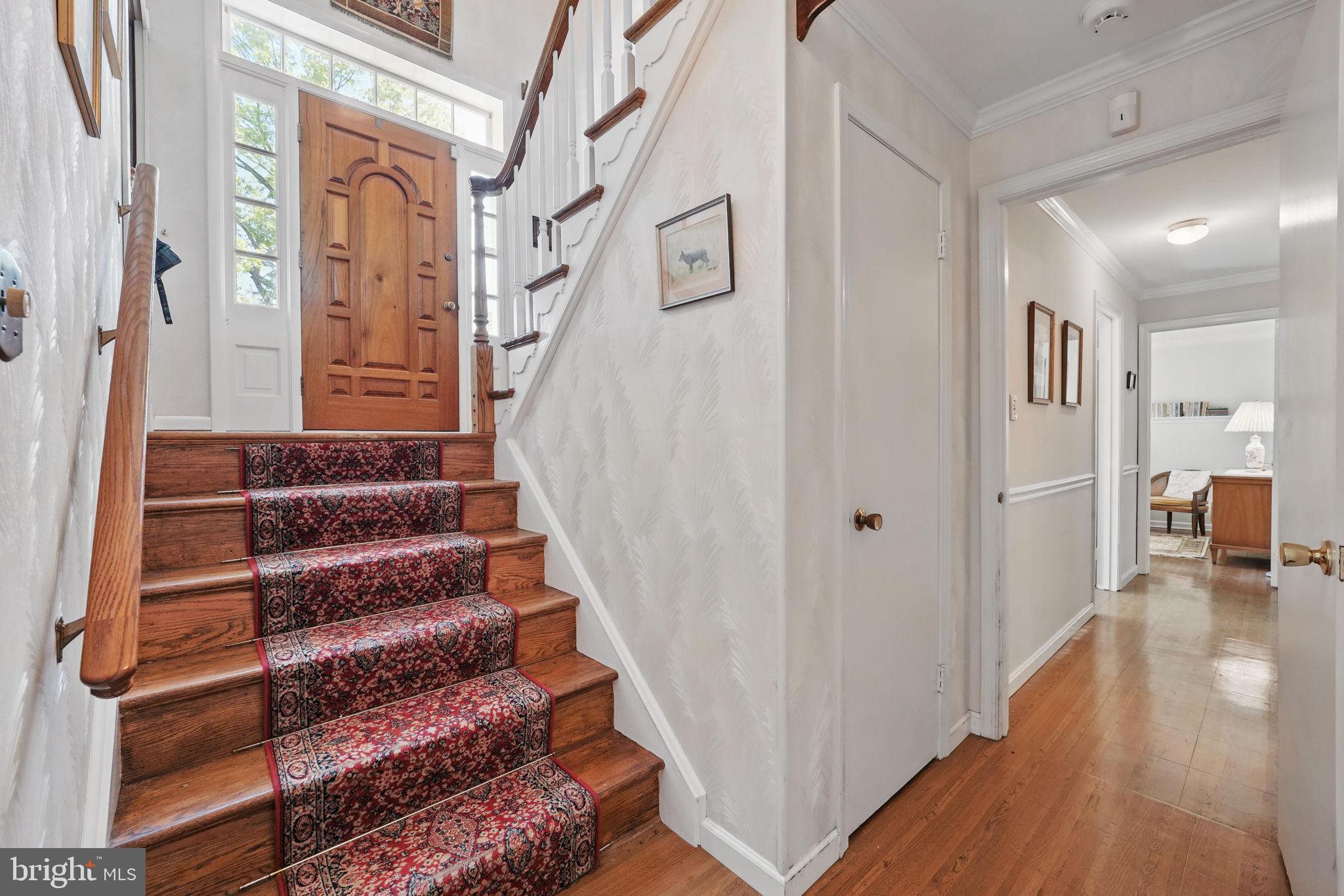 MOUNT VERNON MANOR - Residential