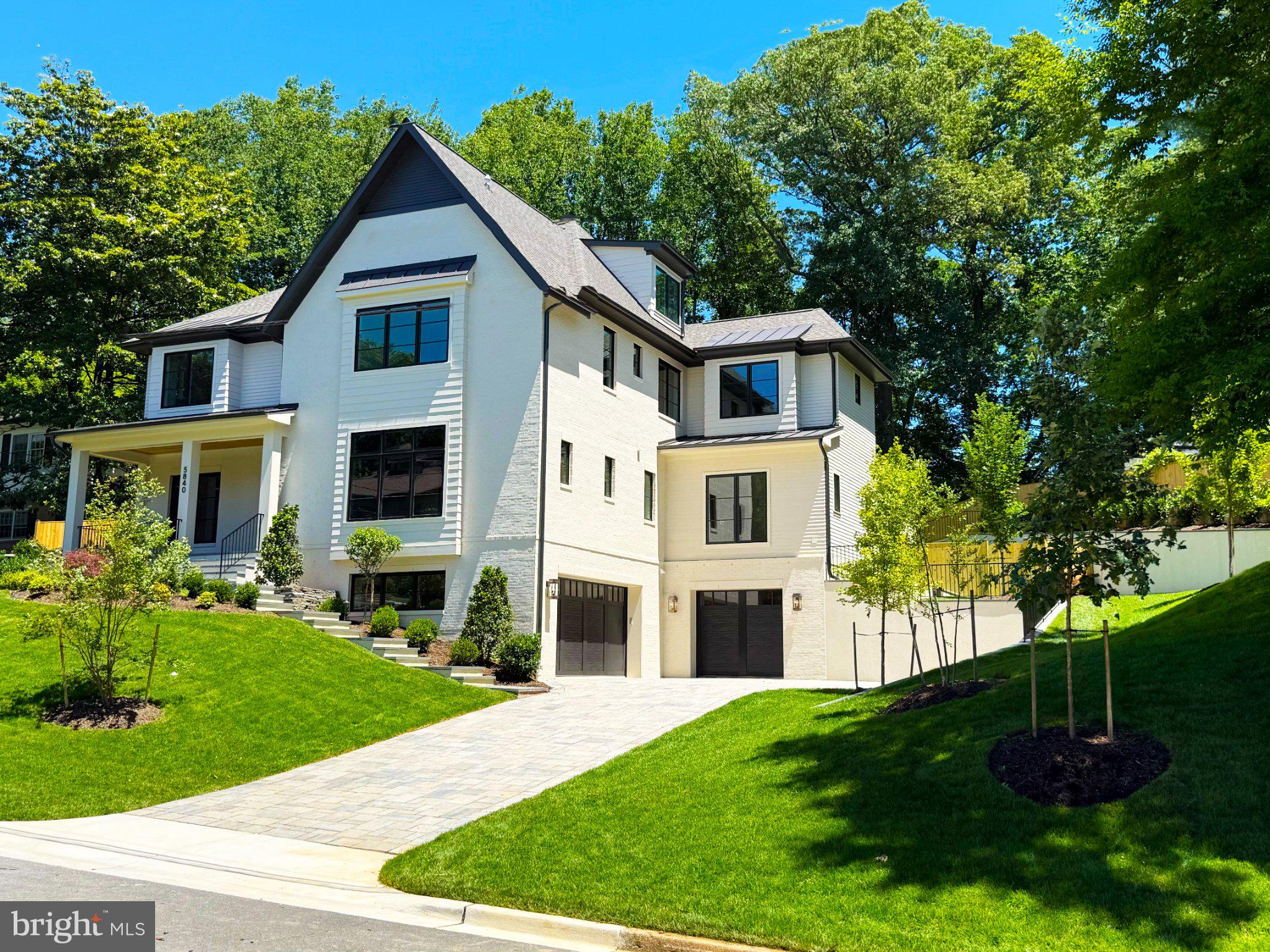 CHAIN BRIDGE WOODS - Residential