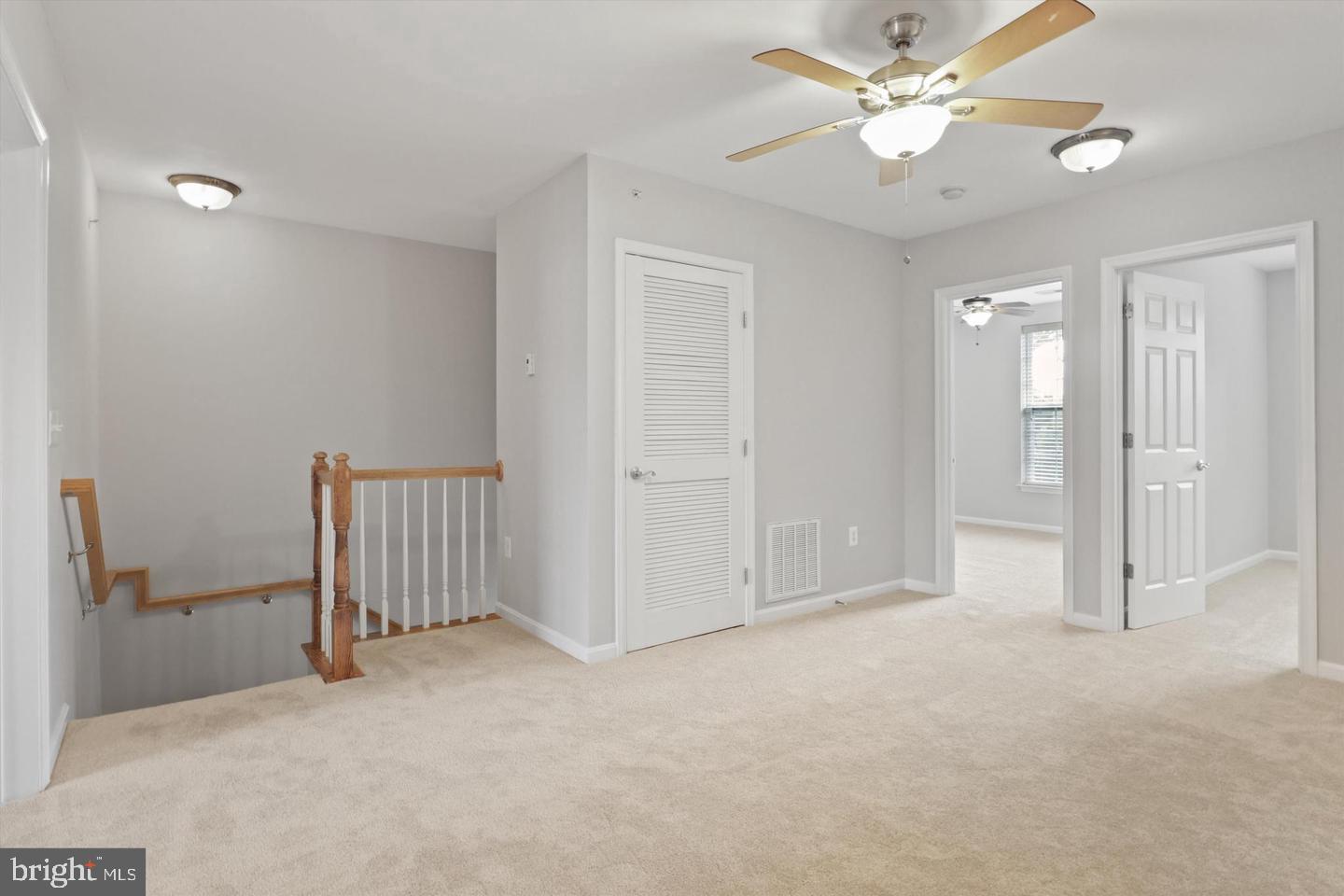 THE COMMONS ON WILLIAM SQUARE - Residential Lease