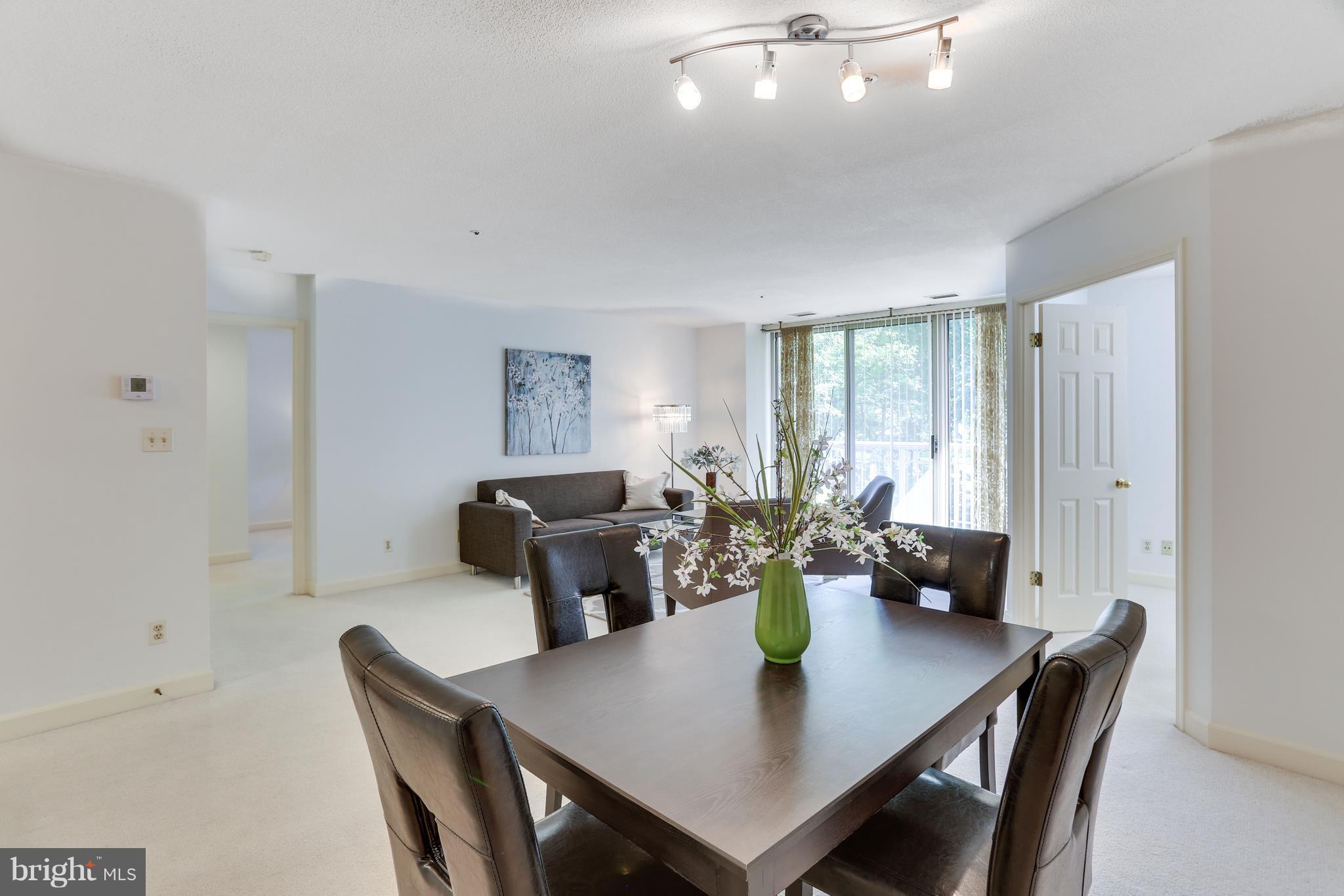 MADISON PARK CONDOMINIUMS - Residential