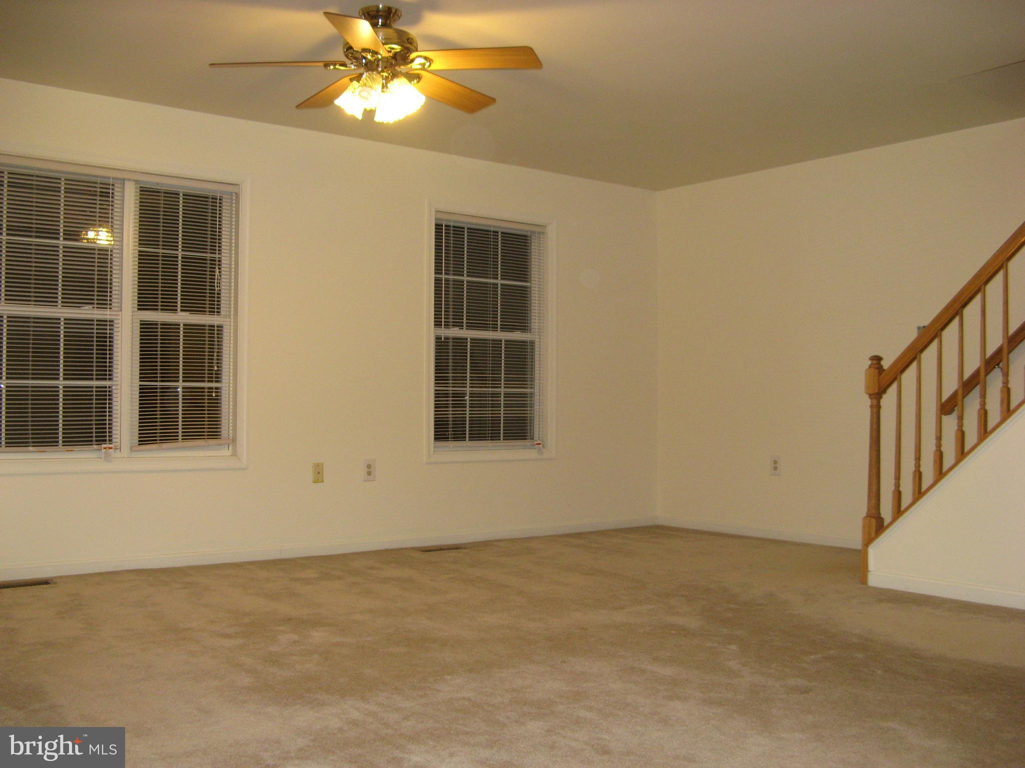 FOXRIDGE - Residential Lease