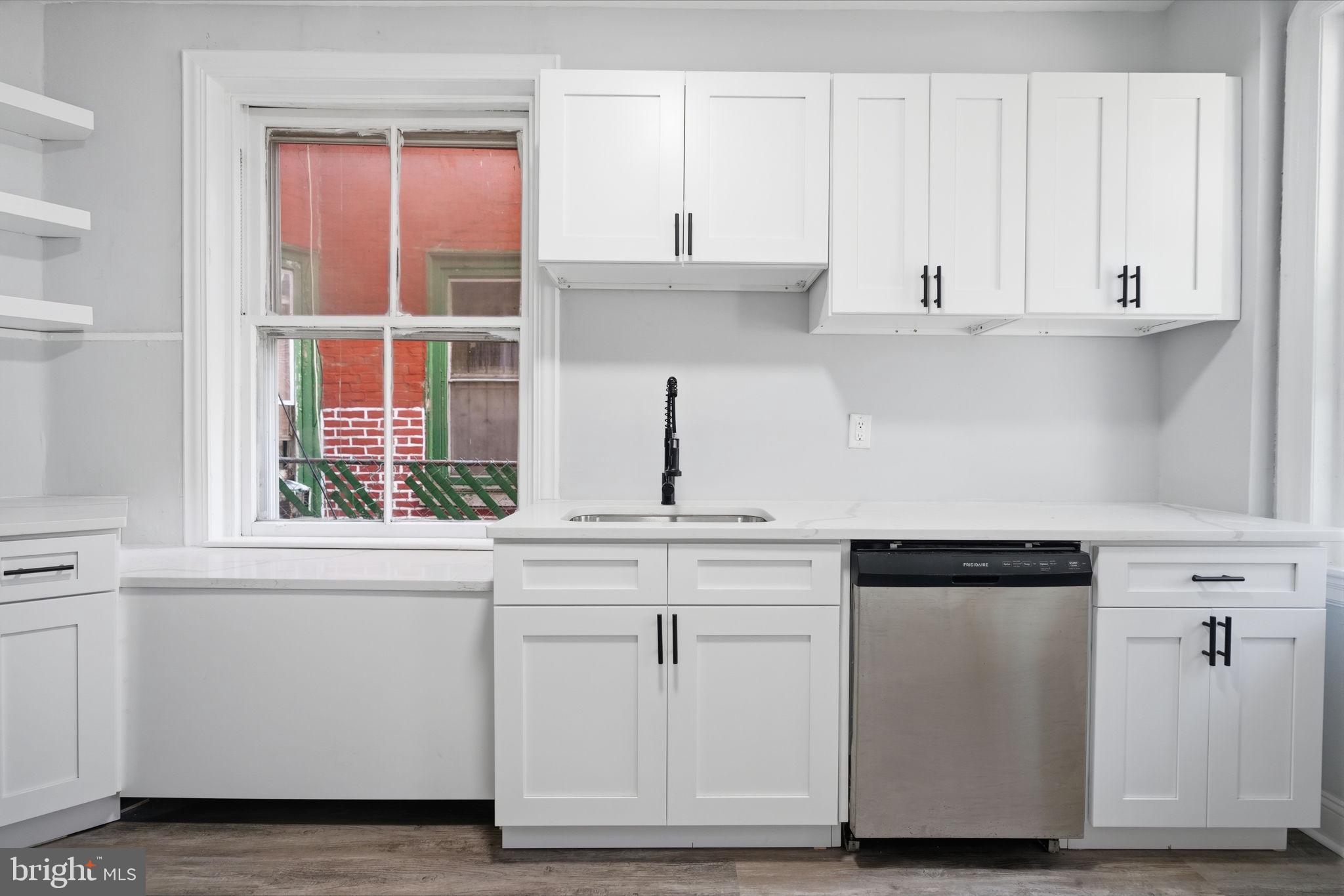 OLNEY (EAST) - Residential