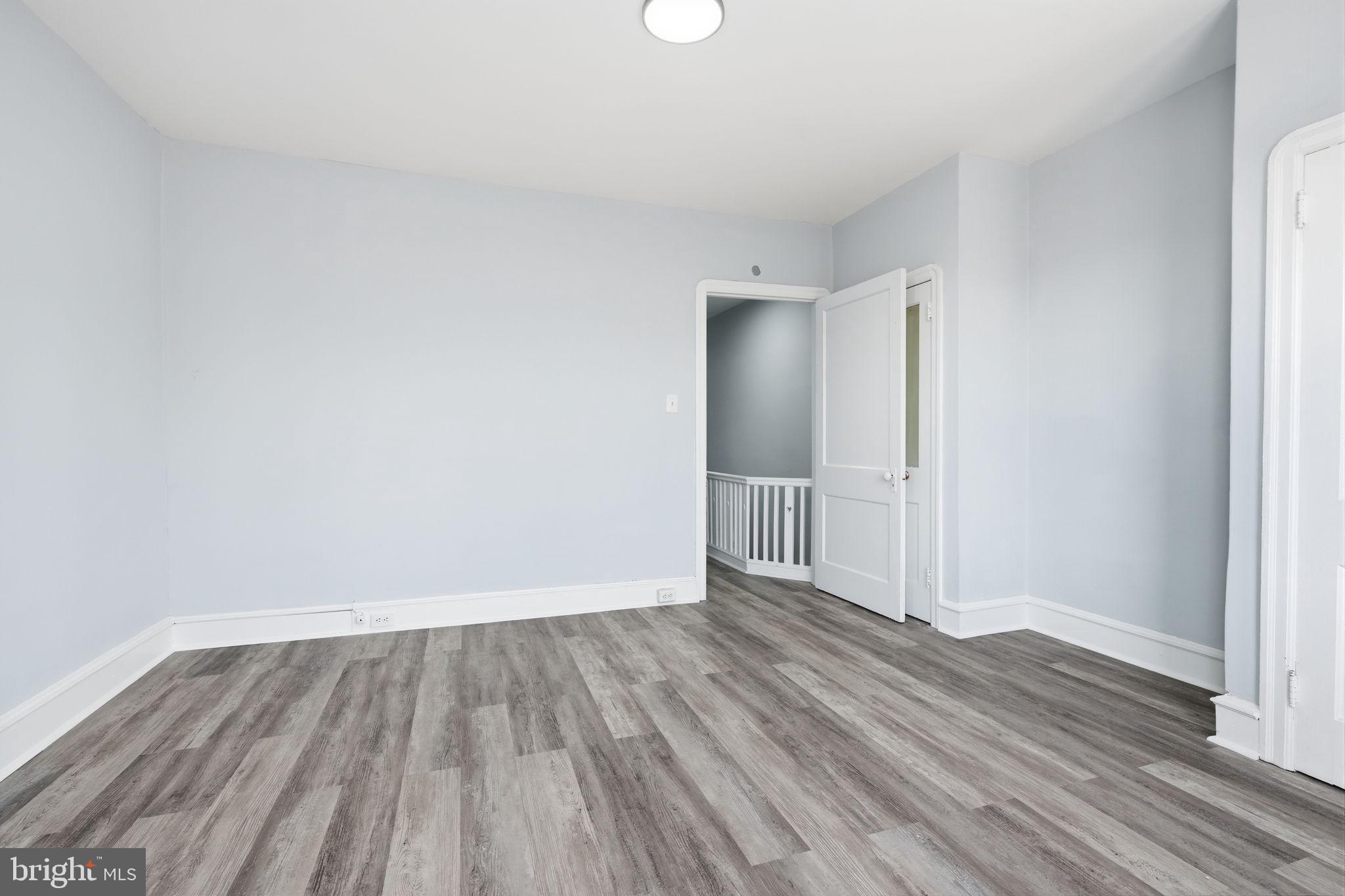 OLNEY (EAST) - Residential