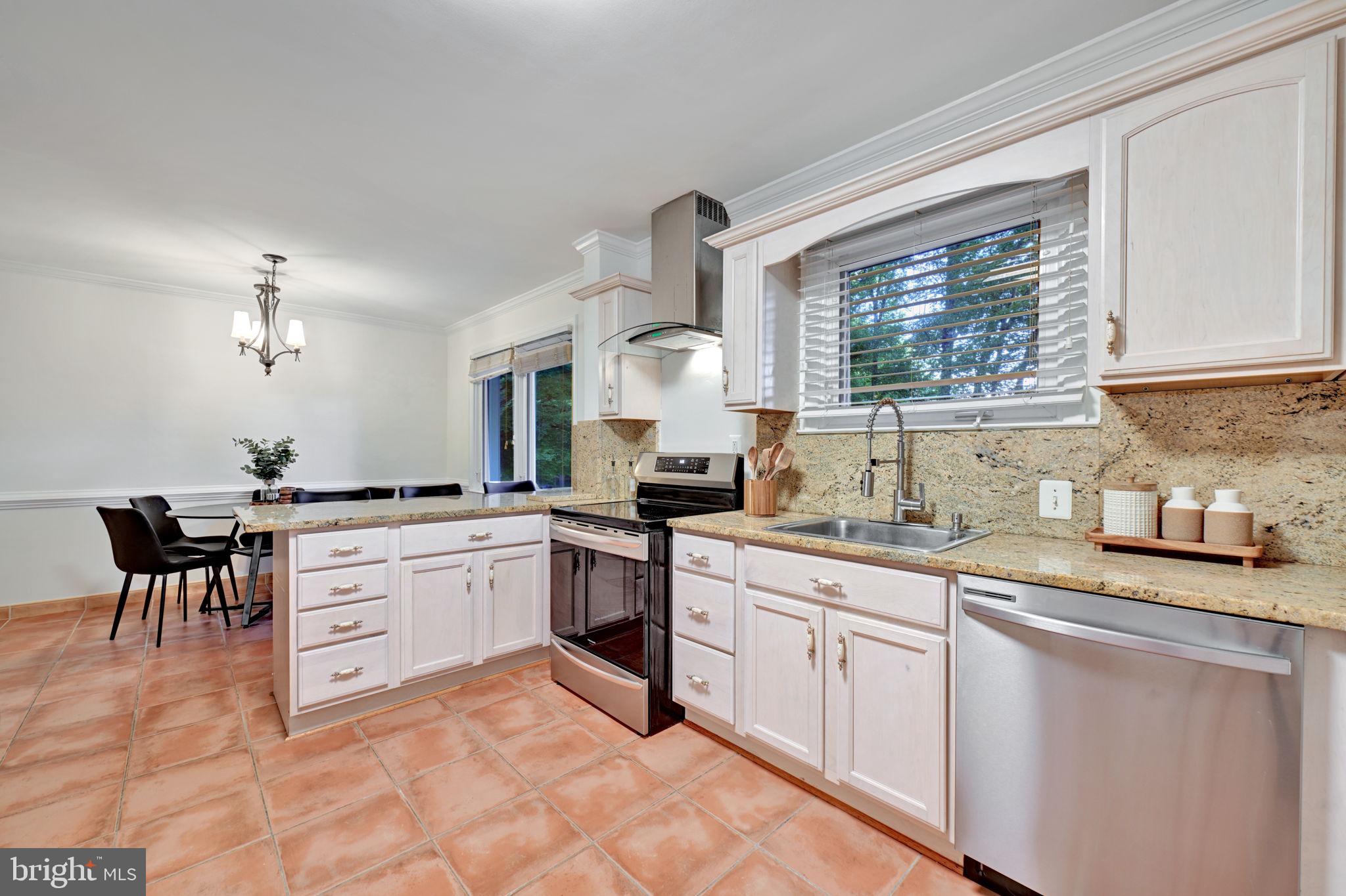 DUNGANNON - Residential