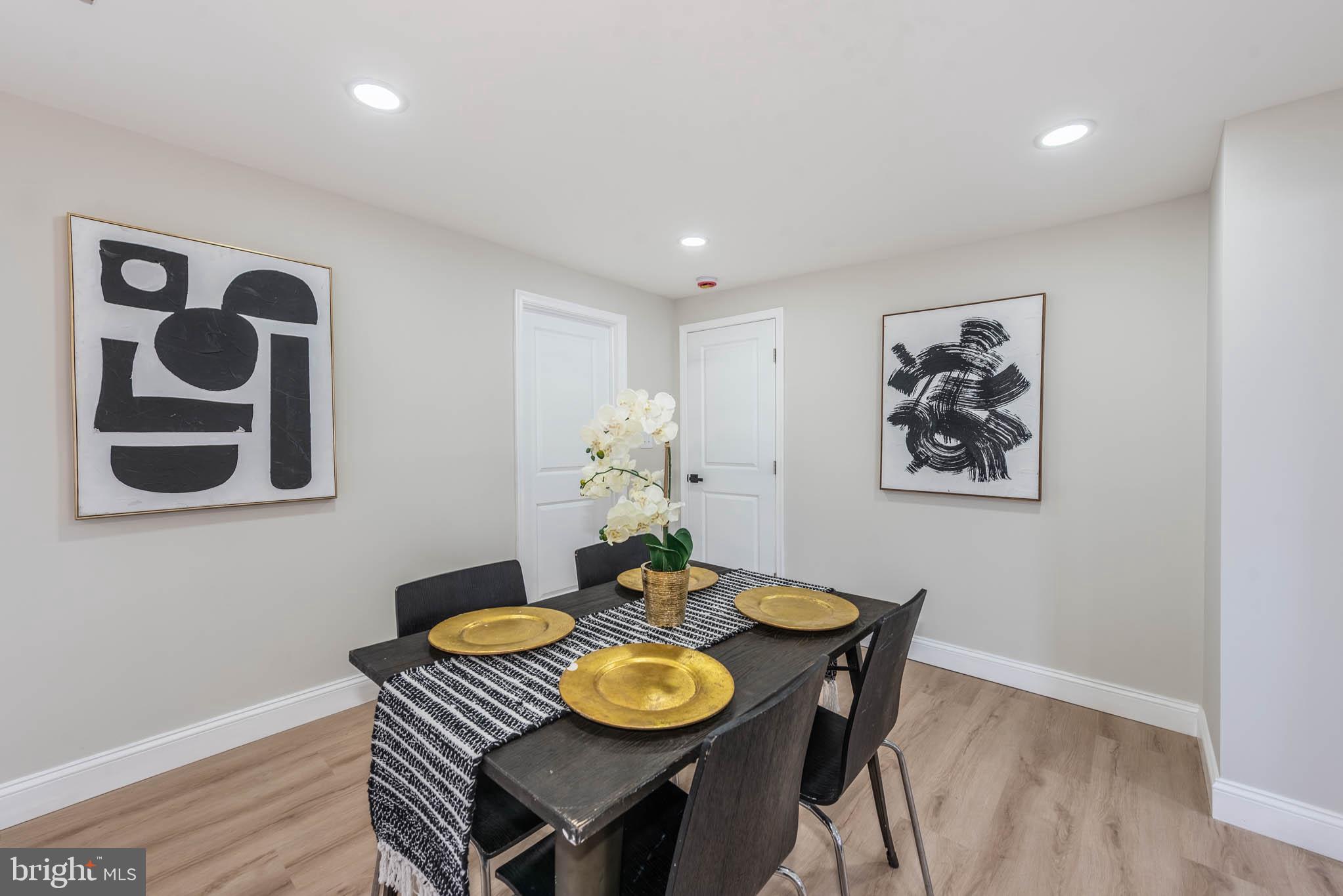 FOREST HILL - Residential