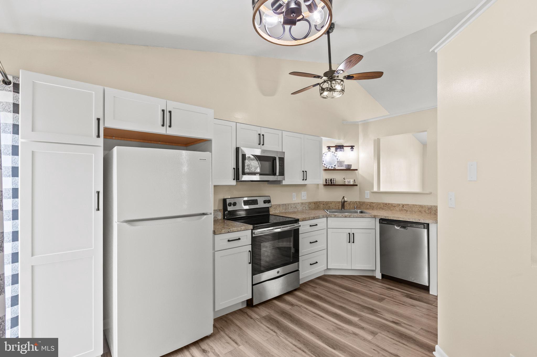 GREENBRIER - Residential