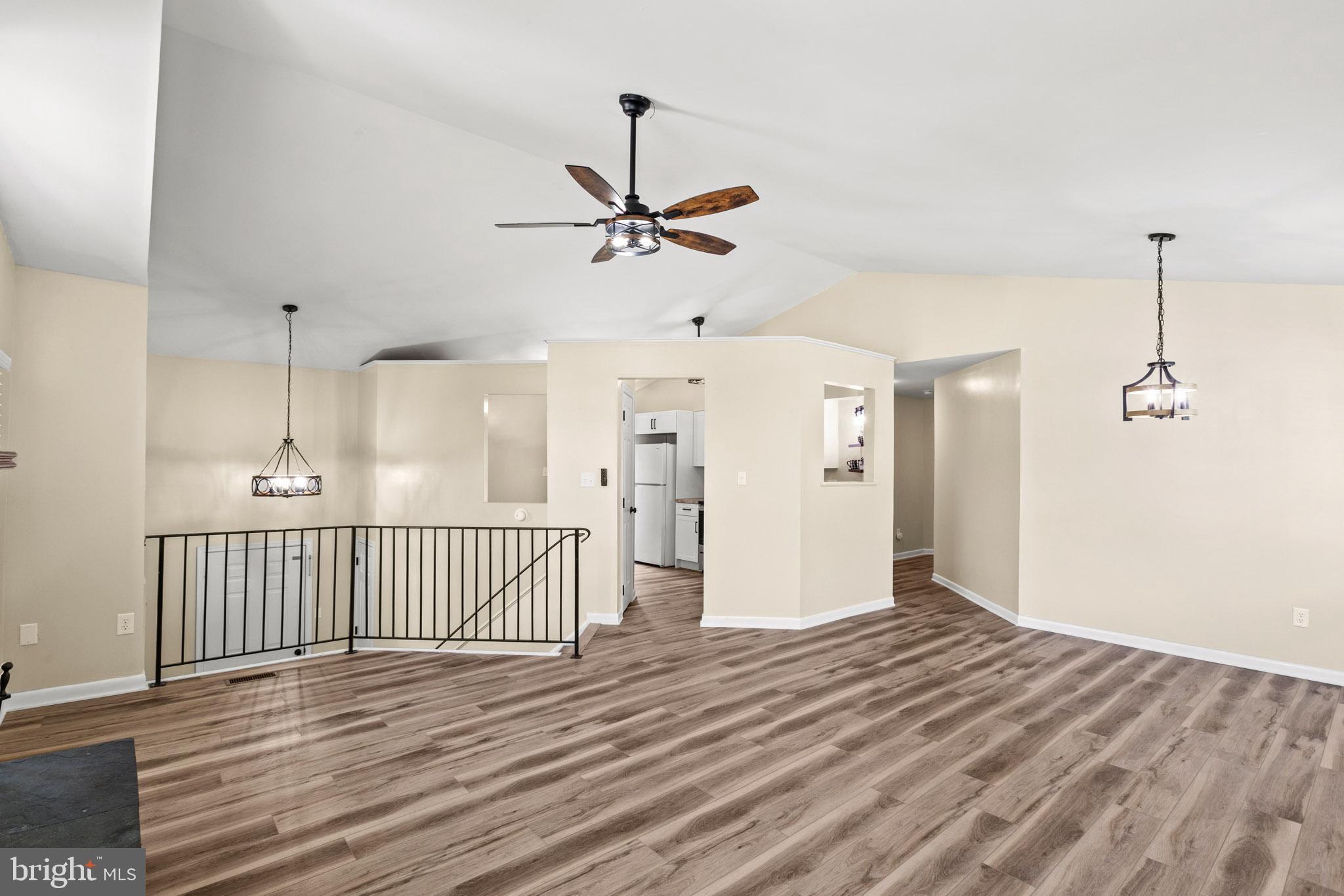 GREENBRIER - Residential